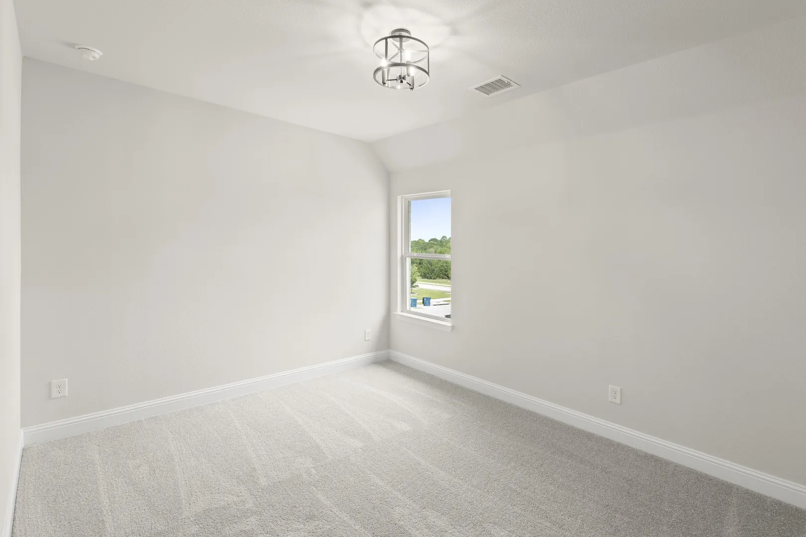 22. 2223 Wickersham - Bed 3