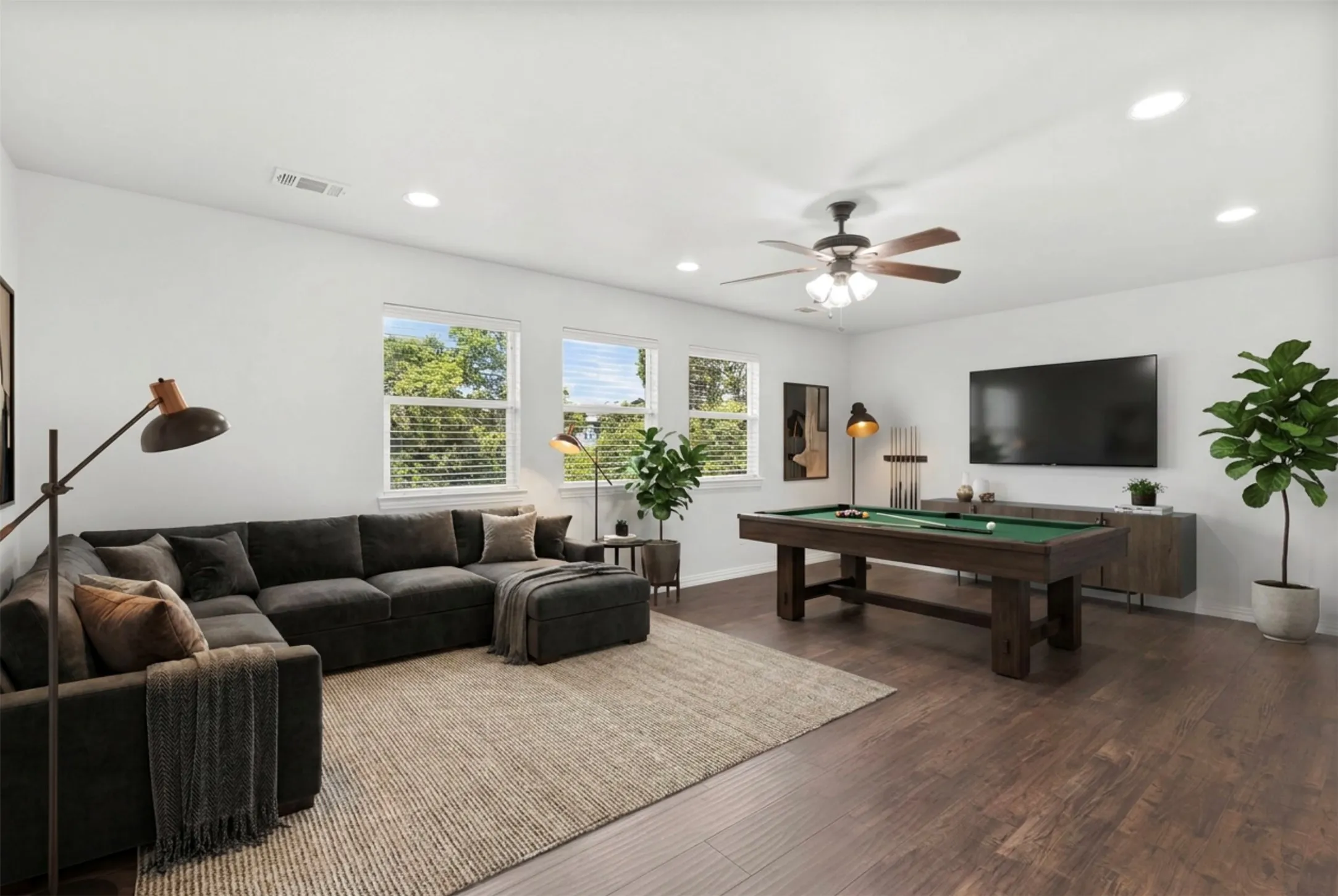 Single Family Residence For Rent in Collin County , 821 Westwood Court, Anna, Texas 75409, 4 Bedroom, 3 Bathroom, 2 Garage spaces, 2,675 Sqft, built in 2011, mls#21324785, Real Estate Agent in Anna, Homes For Rent in Collin county, Homes For Rent in Anna, Realtor in Anna Texas, Real Estate Brokerage Independent Realty Texas, Luminita Cordes Realtor