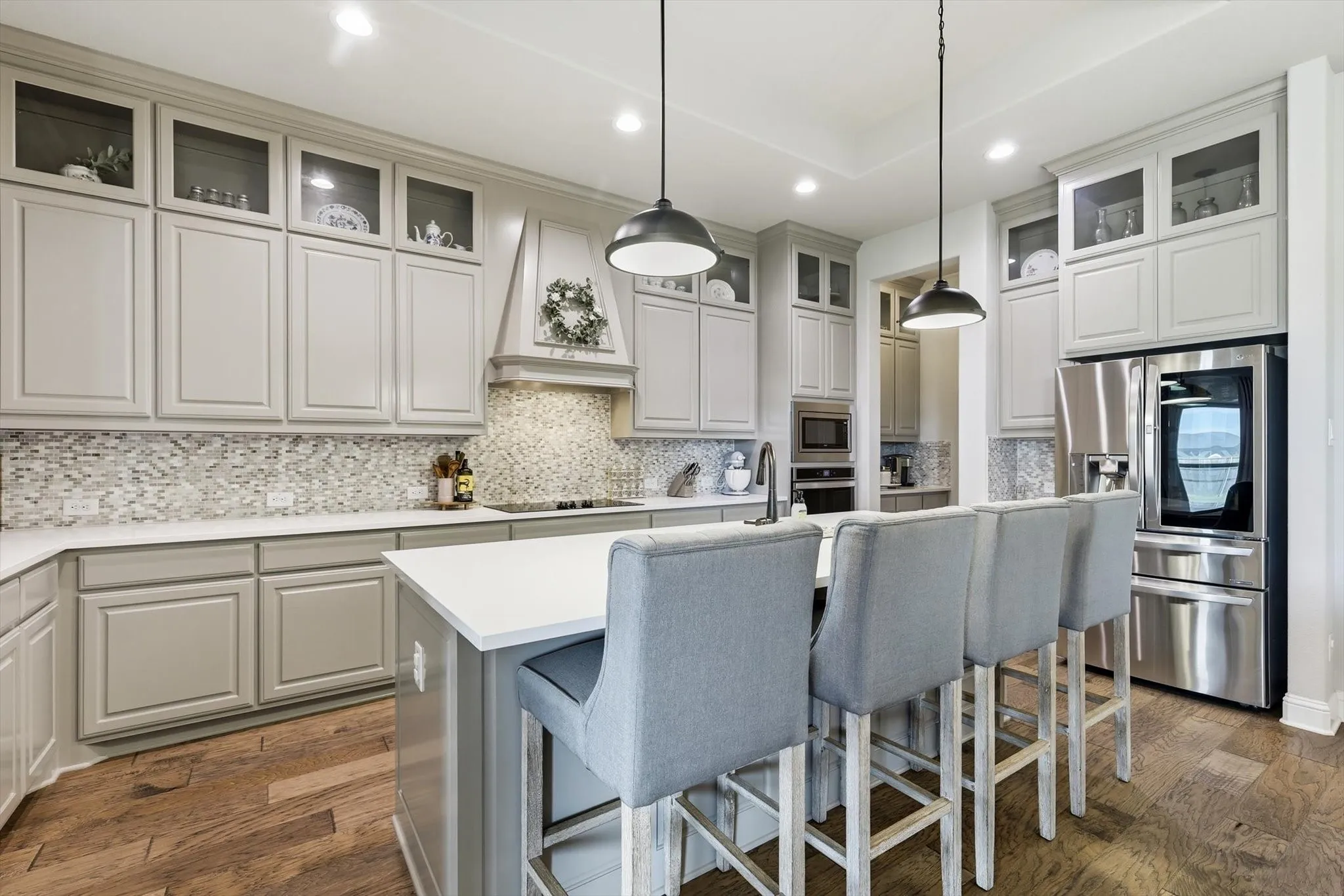 Single Family Residence For Sale in Ellis County , 1231 Poppie Lane, Midlothian, Texas 76065, 4 Bedroom, 4 Bathroom, 3 Garage spaces, 3,504 Sqft, built in 2019, mls#21324428, Real Estate Agent in Midlothian, Homes For Sale in Ellis county, Homes For Sale in Midlothian, Realtor in Midlothian Texas, Real Estate Brokerage Independent Realty Texas, Luminita Cordes Realtor
