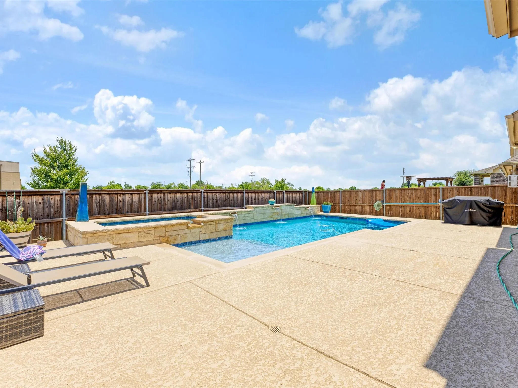 Single Family Residence For Sale in Johnson County , 3809 Cicada Lane, Mansfield, Texas 76084, 4 Bedroom, 4 Bathroom, 2 Garage spaces, 3,467 Sqft, built in 2018, mls#21325121, Real Estate Agent in Mansfield, Homes For Sale in Johnson county, Homes For Sale in Mansfield, Realtor in Mansfield Texas, Real Estate Brokerage Independent Realty Texas, Luminita Cordes Realtor