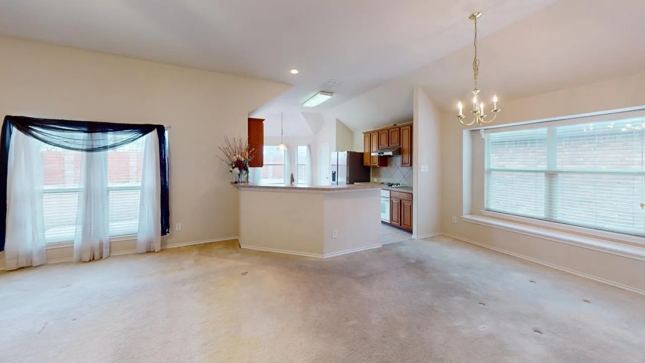 Single Family Residence For Rent in Dallas County , 10514 Saint Georges Drive, Rowlett, Texas 75089, 3 Bedroom, 2 Bathroom, 2 Garage spaces, 1,750 Sqft, built in 2004, mls#21325578, Real Estate Agent in Rowlett, Homes For Rent in Dallas county, Homes For Rent in Rowlett, Realtor in Rowlett Texas, Real Estate Brokerage Independent Realty Texas, Luminita Cordes Realtor