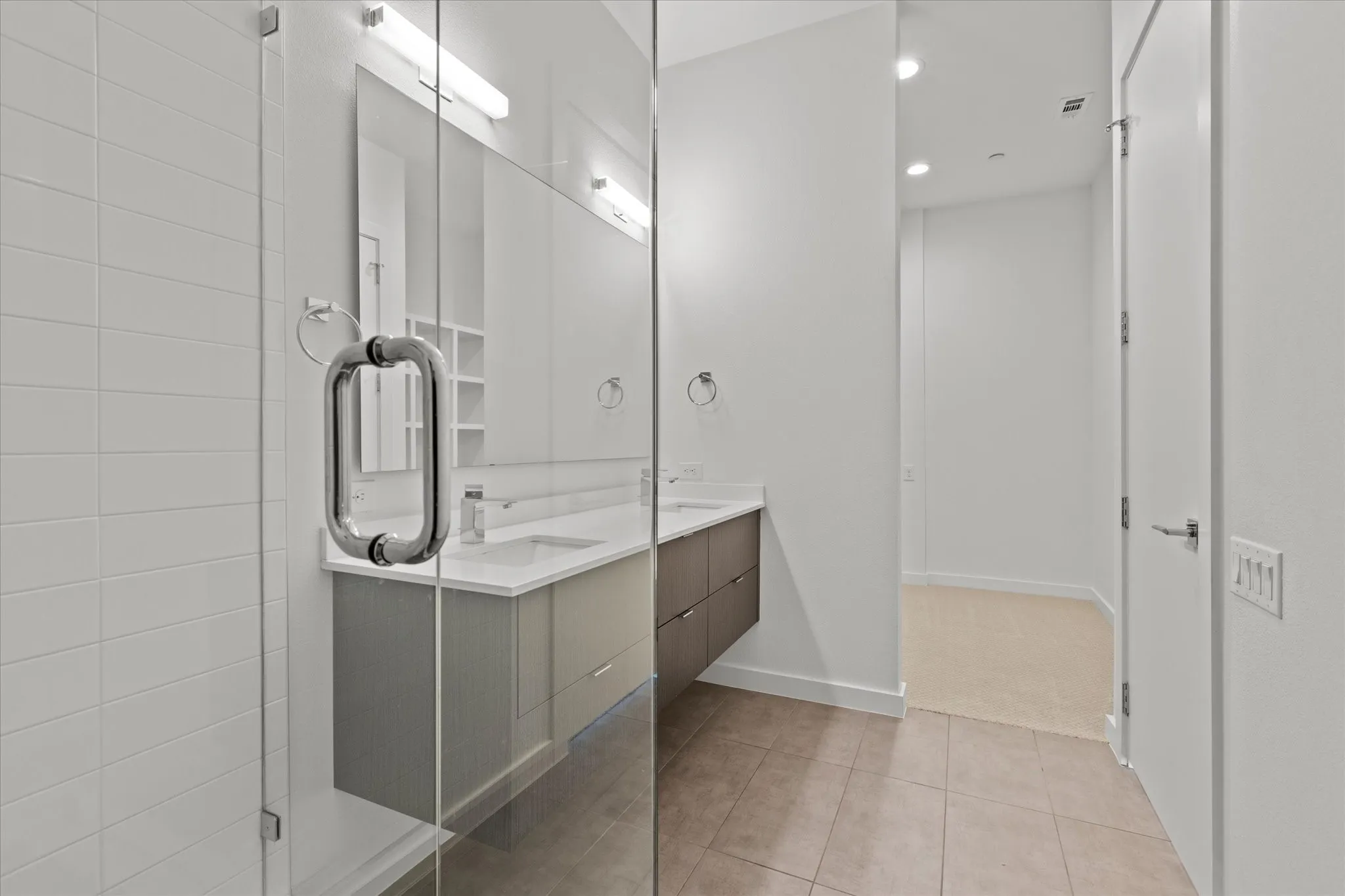 Condominium For Rent in Dallas County , 4210 Delano Place 1, Dallas, Texas 75204, 3 Bedroom, 4 Bathroom, 2 Garage spaces, 1,857 Sqft, built in 2020, mls#21325568, Real Estate Agent in Dallas, Homes For Rent in Dallas county, Homes For Rent in Dallas, Realtor in Dallas Texas, Real Estate Brokerage Independent Realty Texas, Luminita Cordes Realtor