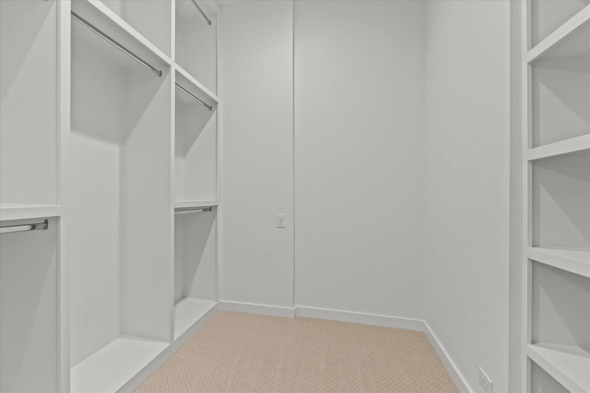 Condominium For Rent in Dallas County , 4210 Delano Place 1, Dallas, Texas 75204, 3 Bedroom, 4 Bathroom, 2 Garage spaces, 1,857 Sqft, built in 2020, mls#21325568, Real Estate Agent in Dallas, Homes For Rent in Dallas county, Homes For Rent in Dallas, Realtor in Dallas Texas, Real Estate Brokerage Independent Realty Texas, Luminita Cordes Realtor