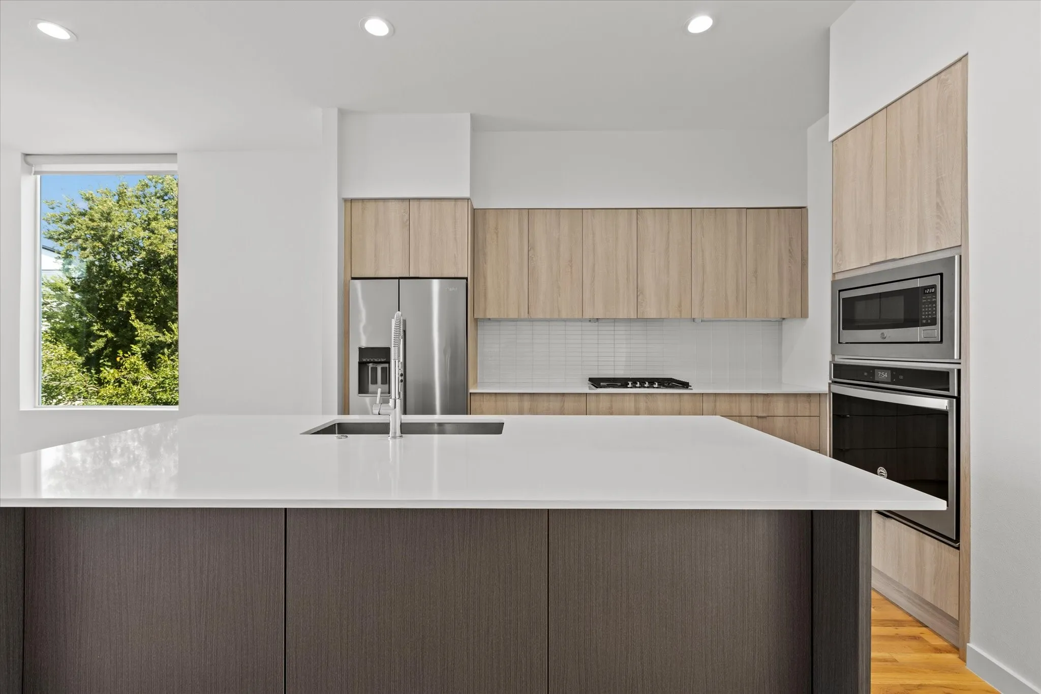 Condominium For Rent in Dallas County , 4210 Delano Place 1, Dallas, Texas 75204, 3 Bedroom, 4 Bathroom, 2 Garage spaces, 1,857 Sqft, built in 2020, mls#21325568, Real Estate Agent in Dallas, Homes For Rent in Dallas county, Homes For Rent in Dallas, Realtor in Dallas Texas, Real Estate Brokerage Independent Realty Texas, Luminita Cordes Realtor