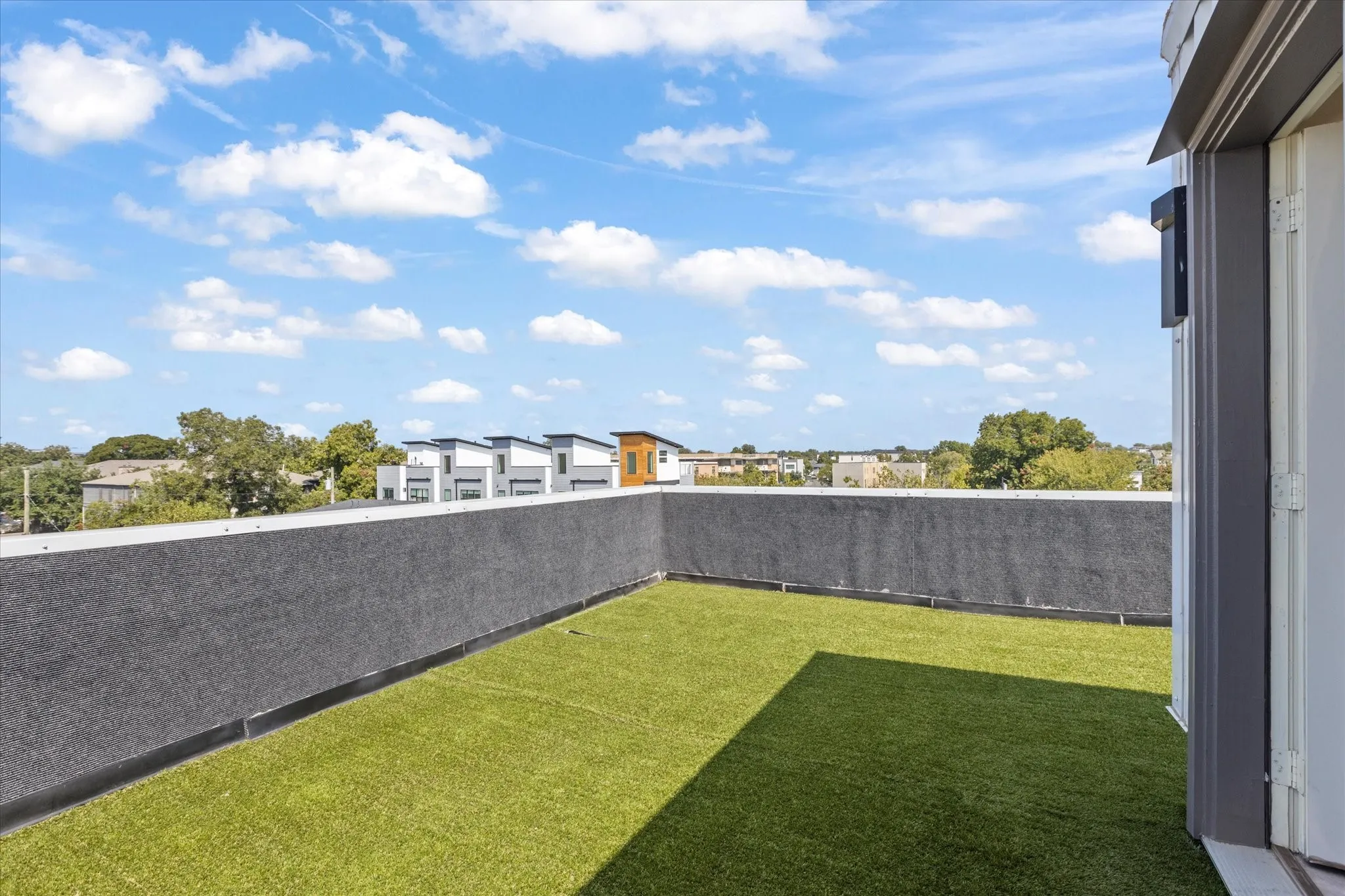Condominium For Rent in Dallas County , 4210 Delano Place 1, Dallas, Texas 75204, 3 Bedroom, 4 Bathroom, 2 Garage spaces, 1,857 Sqft, built in 2020, mls#21325568, Real Estate Agent in Dallas, Homes For Rent in Dallas county, Homes For Rent in Dallas, Realtor in Dallas Texas, Real Estate Brokerage Independent Realty Texas, Luminita Cordes Realtor