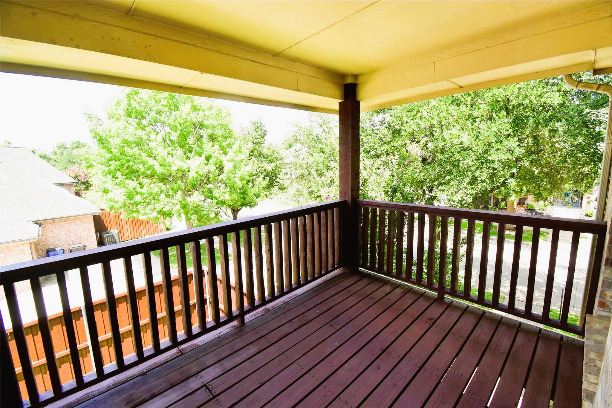 Single Family Residence For Rent in Collin County , 7993 Crampton Lane, Frisco, Texas 75035, 3 Bedroom, 3 Bathroom, 2 Garage spaces, 2,182 Sqft, built in 2008, mls#21325591, Real Estate Agent in Frisco, Homes For Rent in Collin county, Homes For Rent in Frisco, Realtor in Frisco Texas, Real Estate Brokerage Independent Realty Texas, Luminita Cordes Realtor