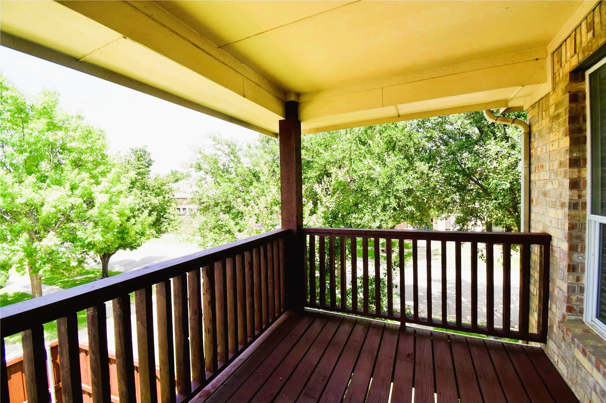 Single Family Residence For Rent in Collin County , 7993 Crampton Lane, Frisco, Texas 75035, 3 Bedroom, 3 Bathroom, 2 Garage spaces, 2,182 Sqft, built in 2008, mls#21325591, Real Estate Agent in Frisco, Homes For Rent in Collin county, Homes For Rent in Frisco, Realtor in Frisco Texas, Real Estate Brokerage Independent Realty Texas, Luminita Cordes Realtor