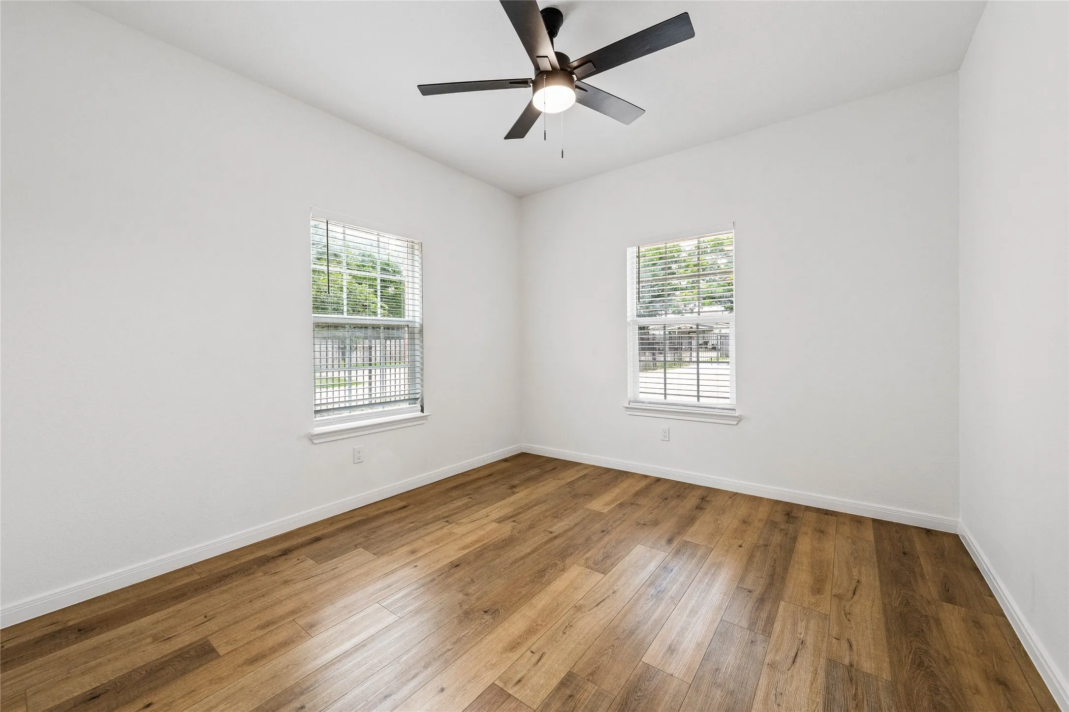 Duplex For Sale in Mc Lennan County , 1903 S 11th Street, Waco, Texas 76706, 0, 0, Garage spaces, 3,518 Sqft, built in 2014, Price $1,250,000, mls#21320407, Real Estate Agent in Waco, Homes For Sale in Mc Lennan county, Homes For Sale in Waco, Realtor in Waco Texas, Real Estate Brokerage Independent Realty Texas, Luminita Cordes Realtor