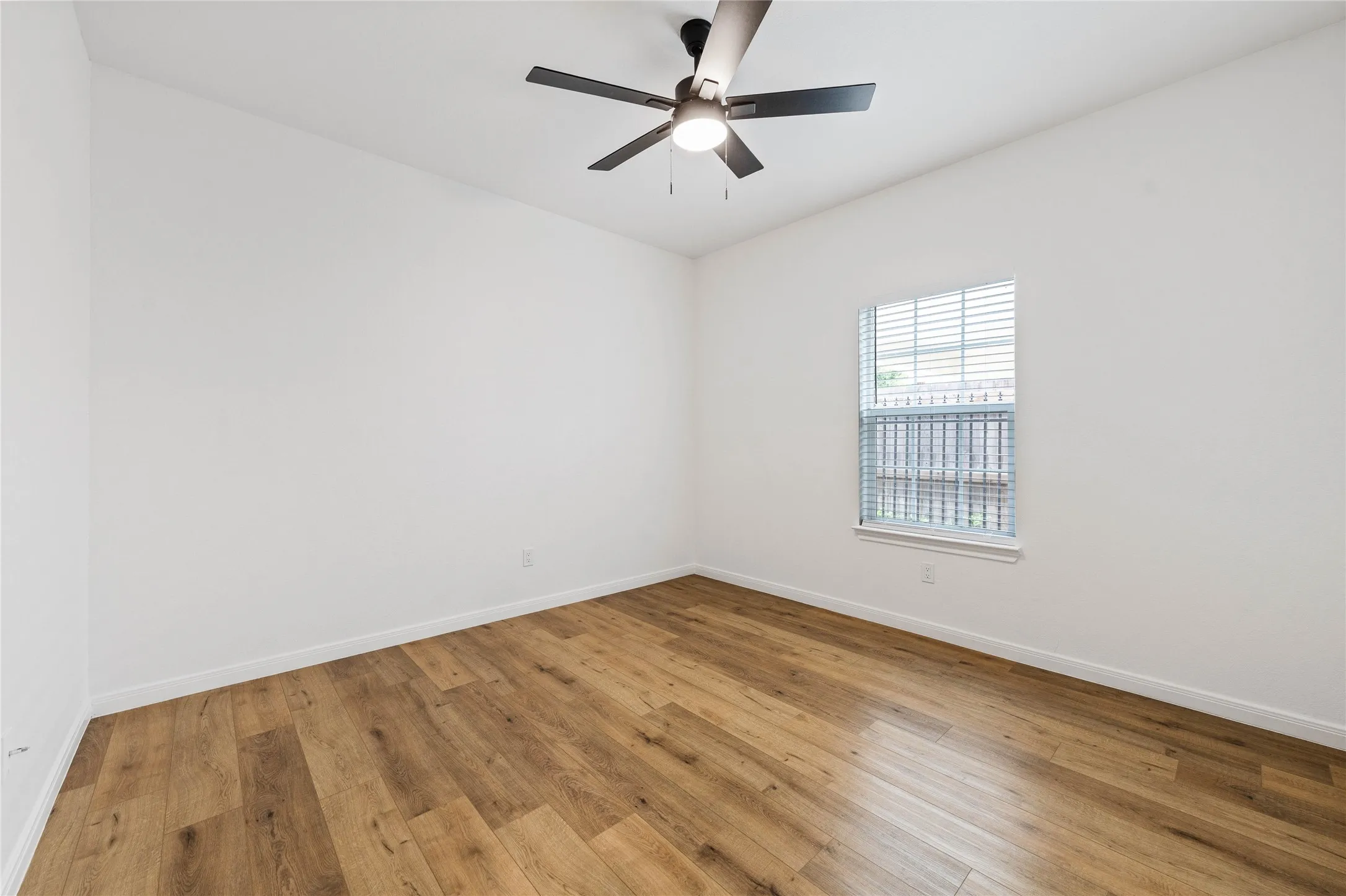 Duplex For Sale in Mc Lennan County , 1903 S 11th Street, Waco, Texas 76706, 0, 0, Garage spaces, 3,518 Sqft, built in 2014, Price $1,250,000, mls#21320407, Real Estate Agent in Waco, Homes For Sale in Mc Lennan county, Homes For Sale in Waco, Realtor in Waco Texas, Real Estate Brokerage Independent Realty Texas, Luminita Cordes Realtor