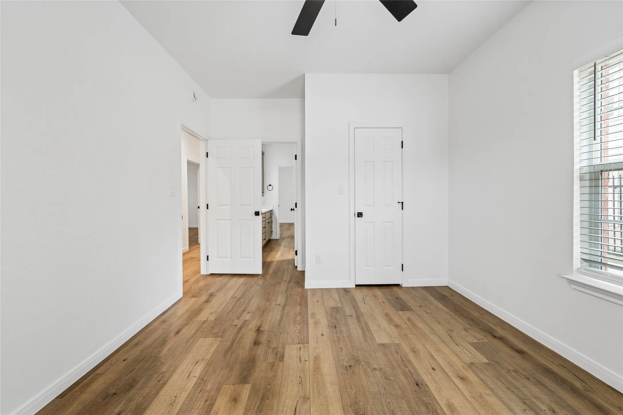 Duplex For Sale in Mc Lennan County , 1903 S 11th Street, Waco, Texas 76706, 0, 0, Garage spaces, 3,518 Sqft, built in 2014, Price $1,250,000, mls#21320407, Real Estate Agent in Waco, Homes For Sale in Mc Lennan county, Homes For Sale in Waco, Realtor in Waco Texas, Real Estate Brokerage Independent Realty Texas, Luminita Cordes Realtor