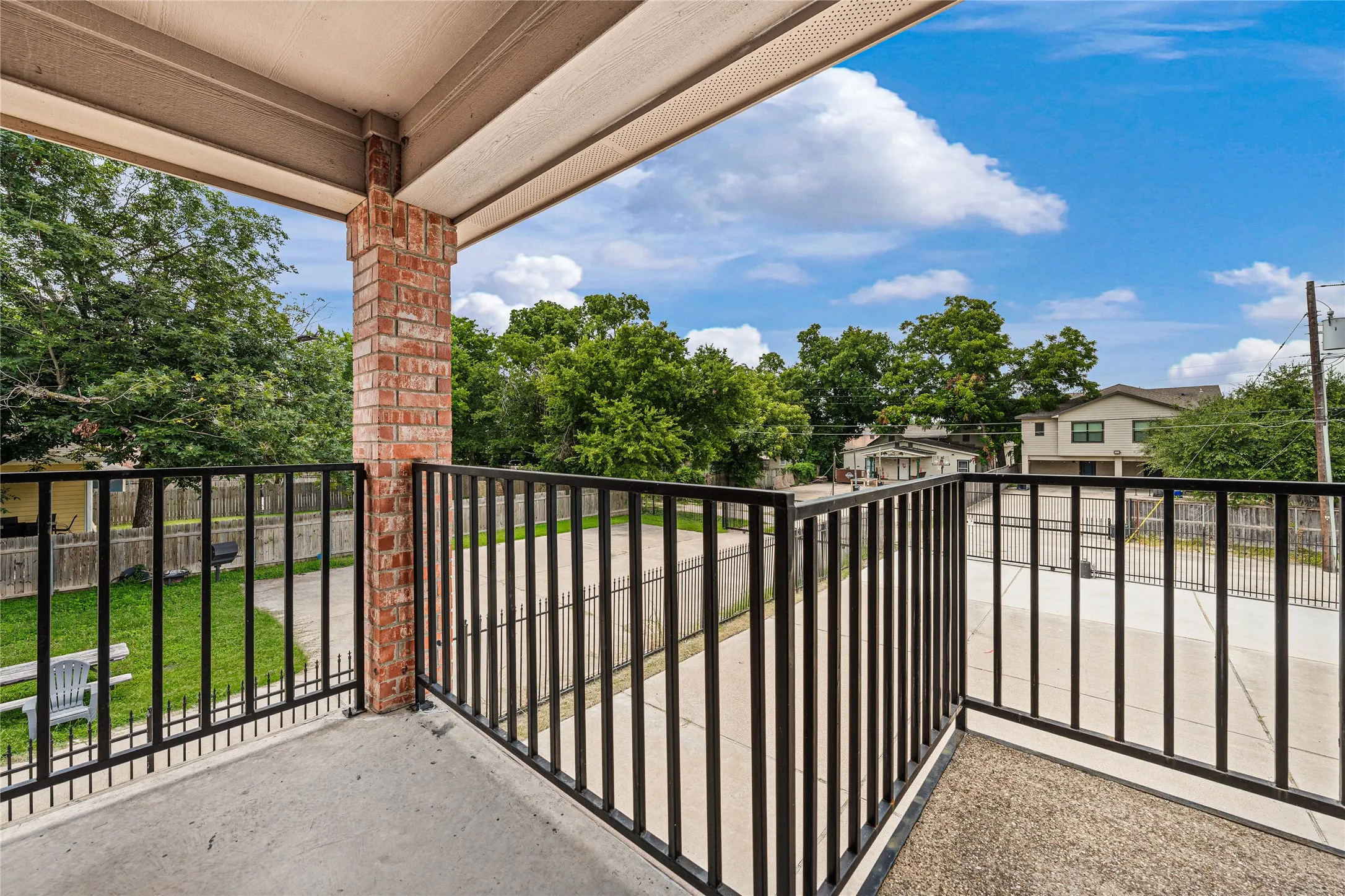 Duplex For Sale in Mc Lennan County , 1903 S 11th Street, Waco, Texas 76706, 0, 0, Garage spaces, 3,518 Sqft, built in 2014, Price $1,250,000, mls#21320407, Real Estate Agent in Waco, Homes For Sale in Mc Lennan county, Homes For Sale in Waco, Realtor in Waco Texas, Real Estate Brokerage Independent Realty Texas, Luminita Cordes Realtor