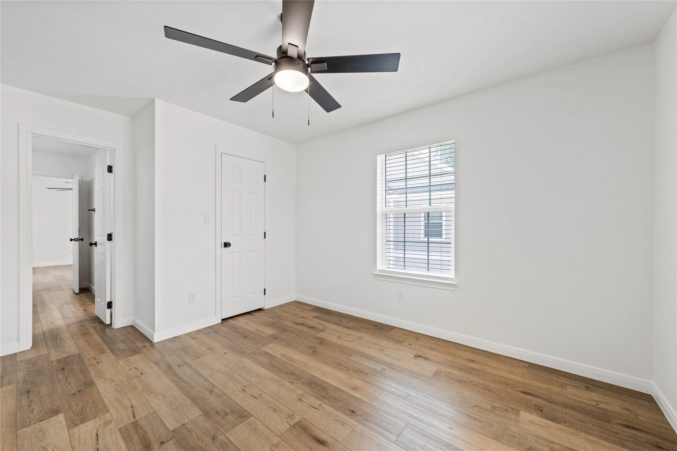 Duplex For Sale in Mc Lennan County , 1903 S 11th Street, Waco, Texas 76706, 0, 0, Garage spaces, 3,518 Sqft, built in 2014, Price $1,250,000, mls#21320407, Real Estate Agent in Waco, Homes For Sale in Mc Lennan county, Homes For Sale in Waco, Realtor in Waco Texas, Real Estate Brokerage Independent Realty Texas, Luminita Cordes Realtor