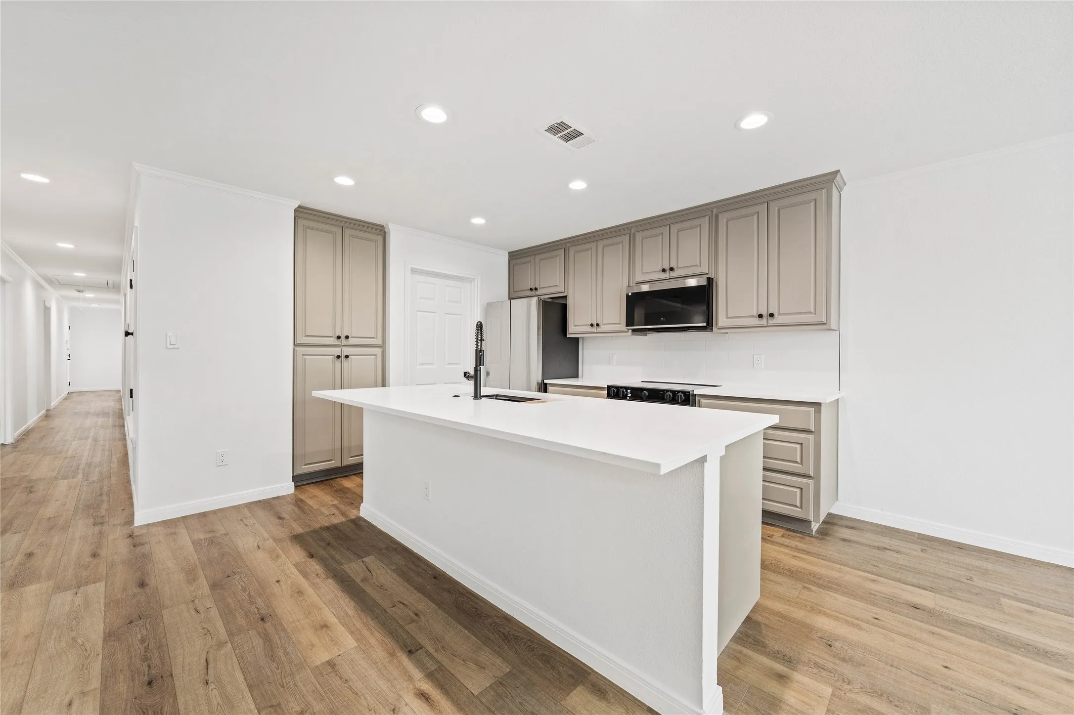 Duplex For Sale in Mc Lennan County , 1903 S 11th Street, Waco, Texas 76706, 0, 0, Garage spaces, 3,518 Sqft, built in 2014, Price $1,250,000, mls#21320407, Real Estate Agent in Waco, Homes For Sale in Mc Lennan county, Homes For Sale in Waco, Realtor in Waco Texas, Real Estate Brokerage Independent Realty Texas, Luminita Cordes Realtor