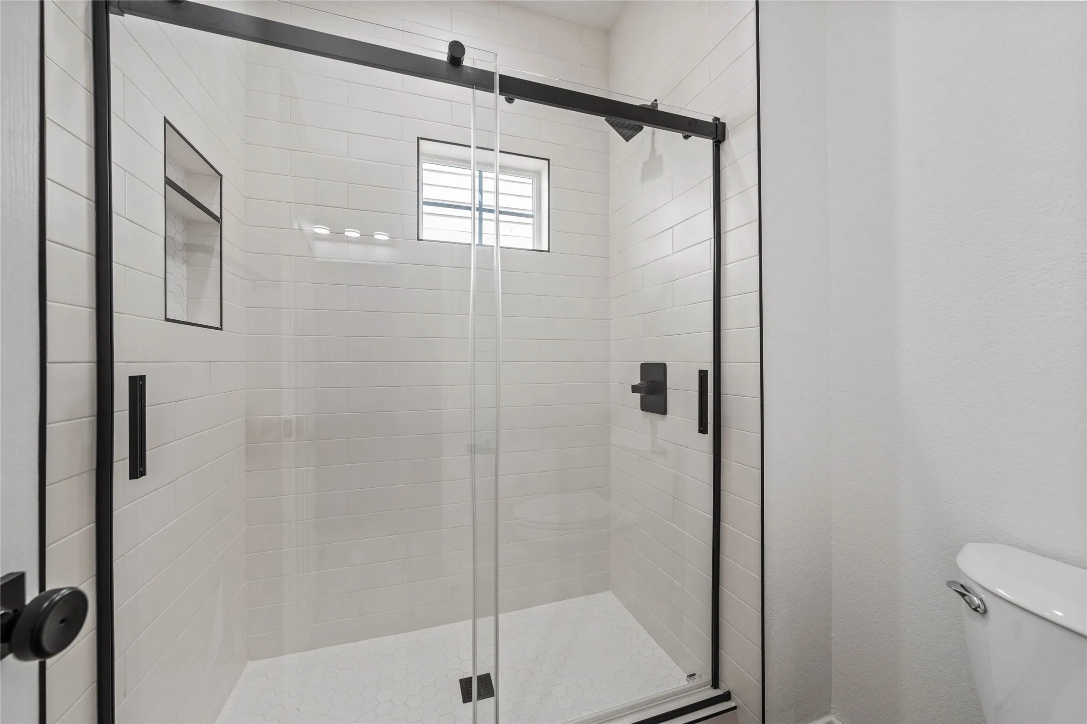 Duplex For Sale in Mc Lennan County , 1903 S 11th Street, Waco, Texas 76706, 0, 0, Garage spaces, 3,518 Sqft, built in 2014, Price $1,250,000, mls#21320407, Real Estate Agent in Waco, Homes For Sale in Mc Lennan county, Homes For Sale in Waco, Realtor in Waco Texas, Real Estate Brokerage Independent Realty Texas, Luminita Cordes Realtor