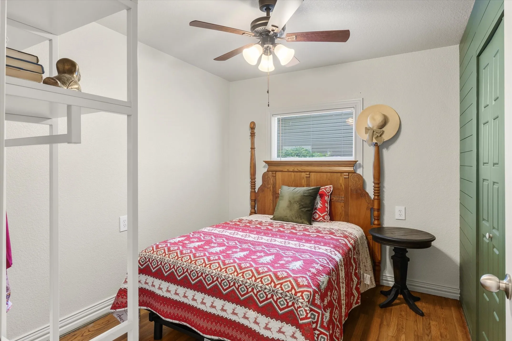Single Family Residence For Sale in Van Zandt County , 603 N 4th Street, Wills Point, Texas 75169, 3 Bedroom, 2 Bathroom, Garage spaces, 1,672 Sqft, built in 1965, mls#21325584, Real Estate Agent in Wills Point, Homes For Sale in Van Zandt county, Homes For Sale in Wills Point, Realtor in Wills Point Texas, Real Estate Brokerage Independent Realty Texas, Luminita Cordes Realtor