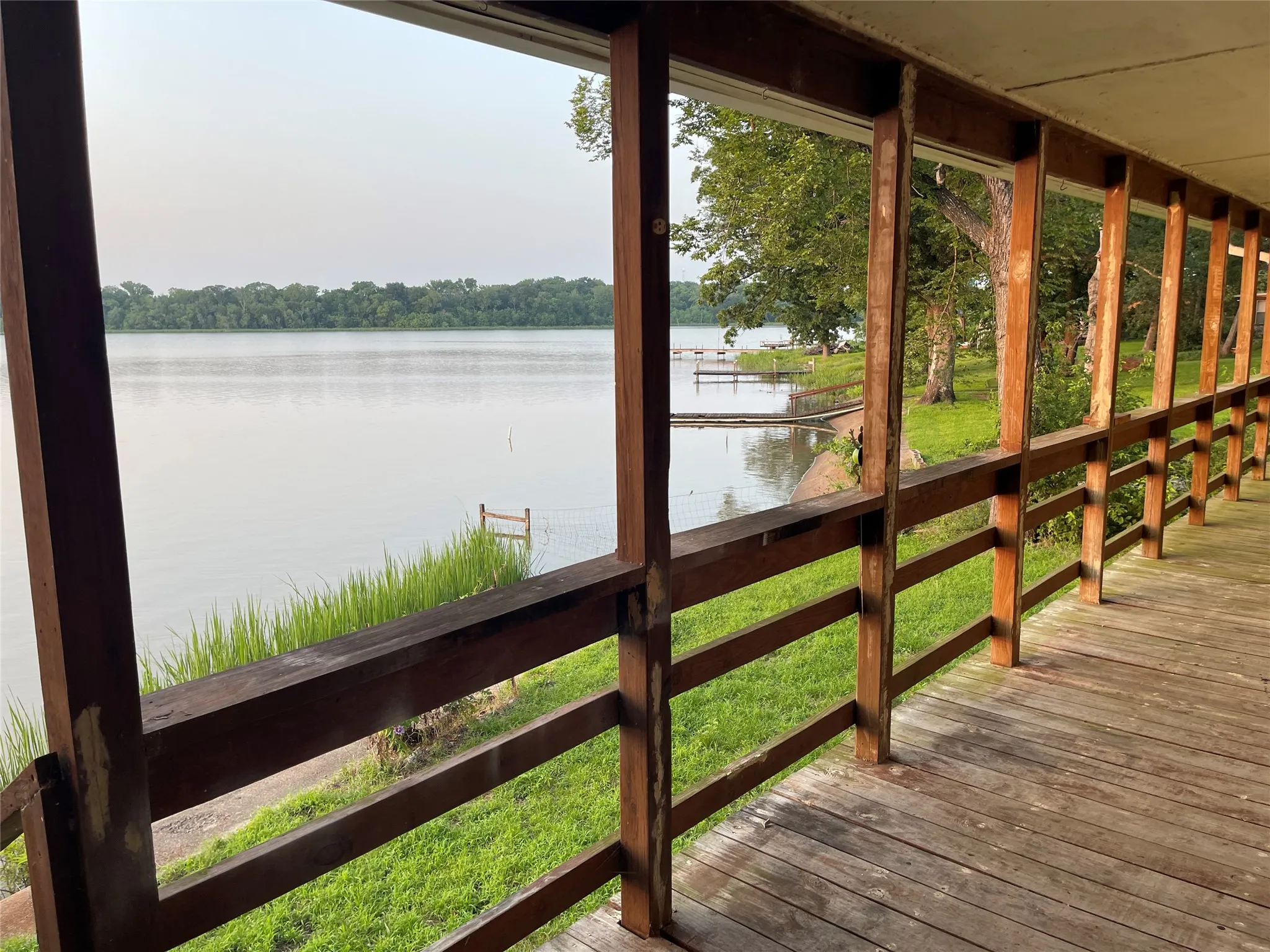 Mobile Home For Sale in Limestone County , 346 Lcr Redbud A, Mexia, Texas 76667, 2 Bedroom, 2 Bathroom, Garage spaces, 1,904 Sqft, built in 1985, mls#21325501, Real Estate Agent in Mexia, Homes For Sale in Limestone county, Homes For Sale in Mexia, Realtor in Mexia Texas, Real Estate Brokerage Independent Realty Texas, Luminita Cordes Realtor