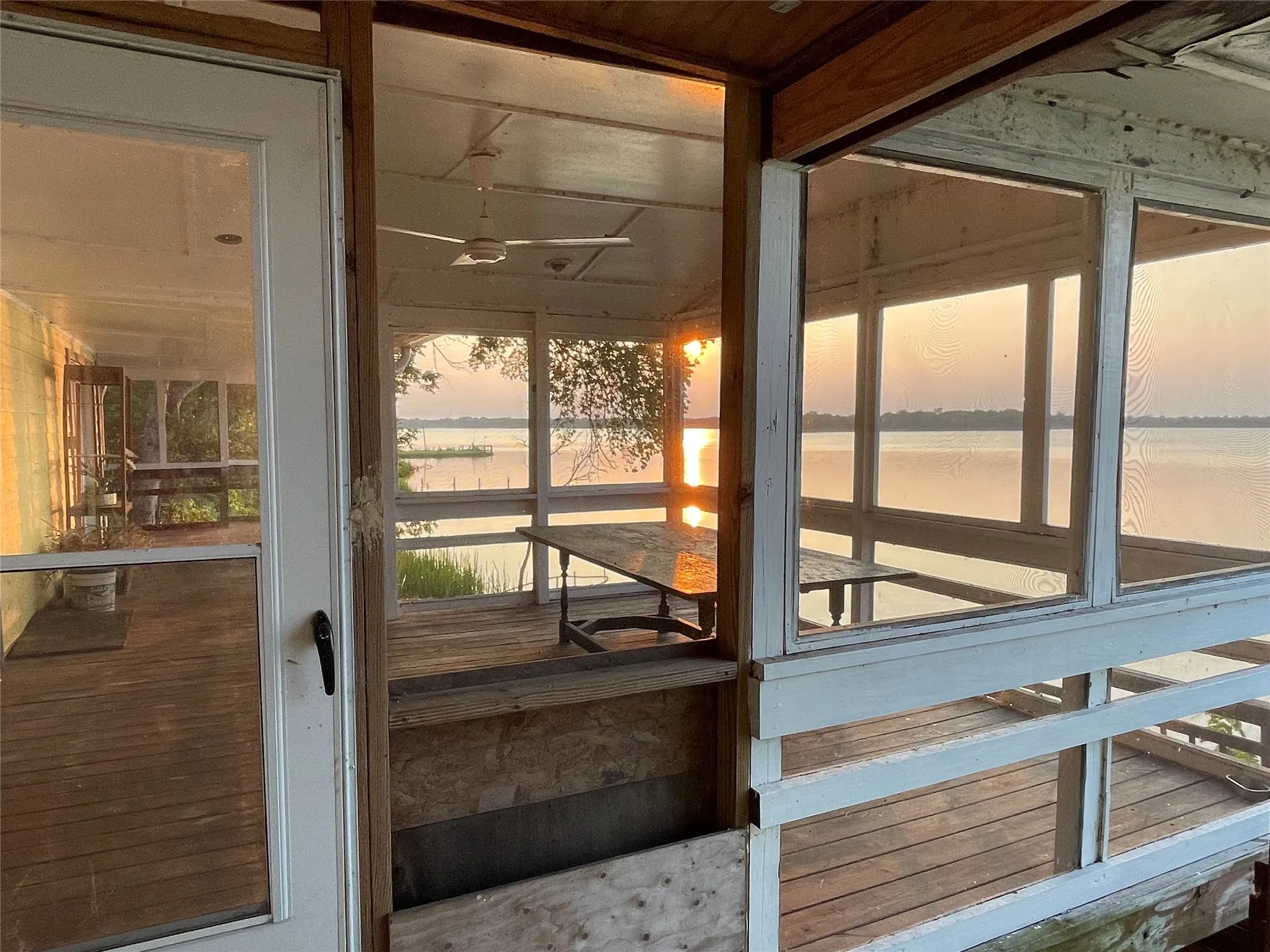 Screened  Deck Area
