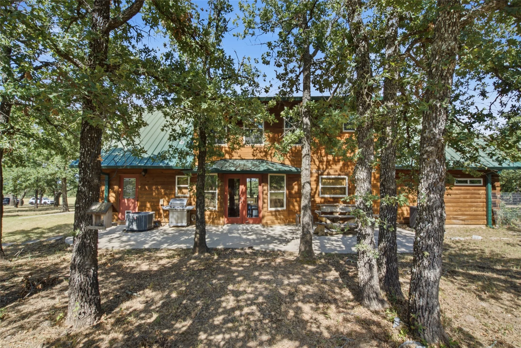Single Family Residence For Sale in Wise County , 175 Private Road 3708, Paradise, Texas 76073, 4 Bedroom, 3 Bathroom, Garage spaces, 2,556 Sqft, built in 2005, mls#21320697, Real Estate Agent in Paradise, Homes For Sale in Wise county, Homes For Sale in Paradise, Realtor in Paradise Texas, Real Estate Brokerage Independent Realty Texas, Luminita Cordes Realtor