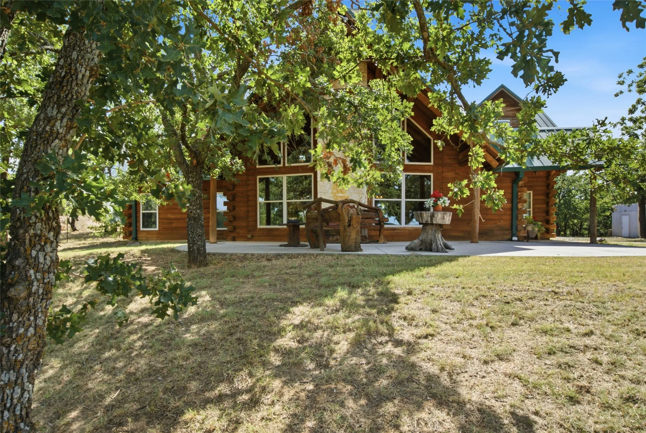 Single Family Residence For Sale in Wise County , 175 Private Road 3708, Paradise, Texas 76073, 4 Bedroom, 3 Bathroom, Garage spaces, 2,556 Sqft, built in 2005, mls#21320697, Real Estate Agent in Paradise, Homes For Sale in Wise county, Homes For Sale in Paradise, Realtor in Paradise Texas, Real Estate Brokerage Independent Realty Texas, Luminita Cordes Realtor
