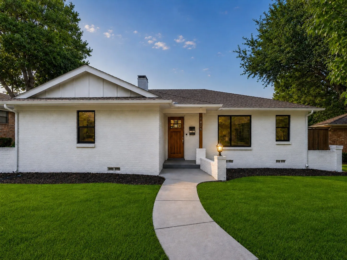 Single Family Residence For Sale in Dallas County , 8434 Bellingham Drive, Dallas, Texas 75228, 5 Bedroom, 3 Bathroom, Garage spaces, 2,395 Sqft, built in 1964, mls#21325438, Real Estate Agent in Dallas, Homes For Sale in Dallas county, Homes For Sale in Dallas, Realtor in Dallas Texas, Real Estate Brokerage Independent Realty Texas, Luminita Cordes Realtor