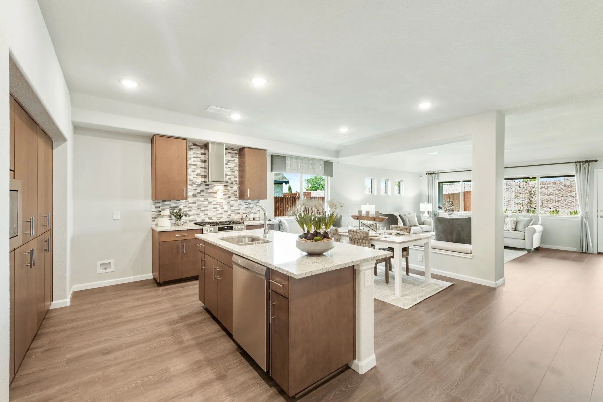 Single Family Residence For Sale in Tarrant County , 10624 Moss Cove Drive, Fort Worth, Texas 76036, 5 Bedroom, 3 Bathroom, 2 Garage spaces, 2,685 Sqft, built in 2023, mls#21324889, Real Estate Agent in Fort Worth, Homes For Sale in Tarrant county, Homes For Sale in Fort Worth, Realtor in Fort Worth Texas, Real Estate Brokerage Independent Realty Texas, Luminita Cordes Realtor