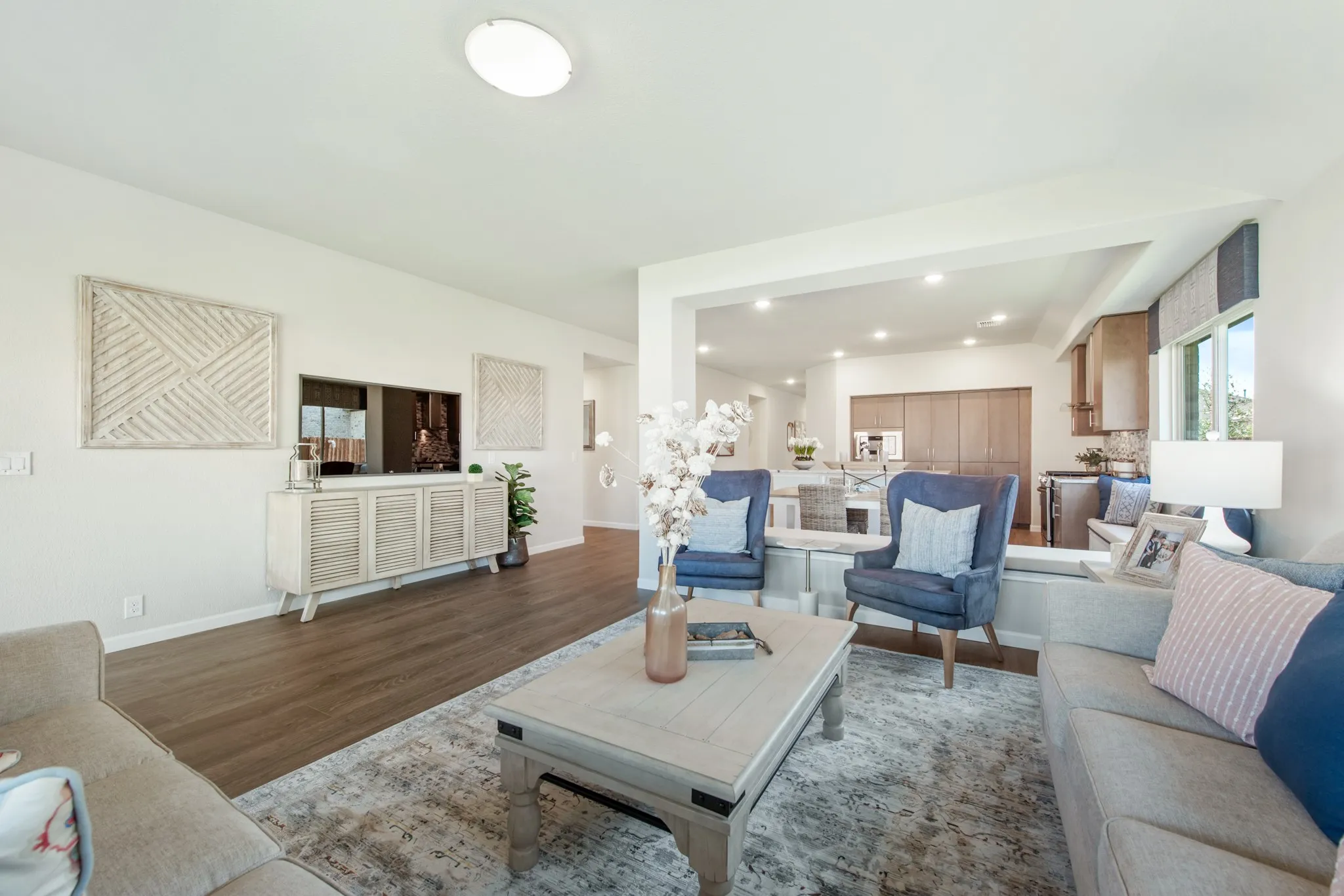 Single Family Residence For Sale in Tarrant County , 10624 Moss Cove Drive, Fort Worth, Texas 76036, 5 Bedroom, 3 Bathroom, 2 Garage spaces, 2,685 Sqft, built in 2023, mls#21324889, Real Estate Agent in Fort Worth, Homes For Sale in Tarrant county, Homes For Sale in Fort Worth, Realtor in Fort Worth Texas, Real Estate Brokerage Independent Realty Texas, Luminita Cordes Realtor