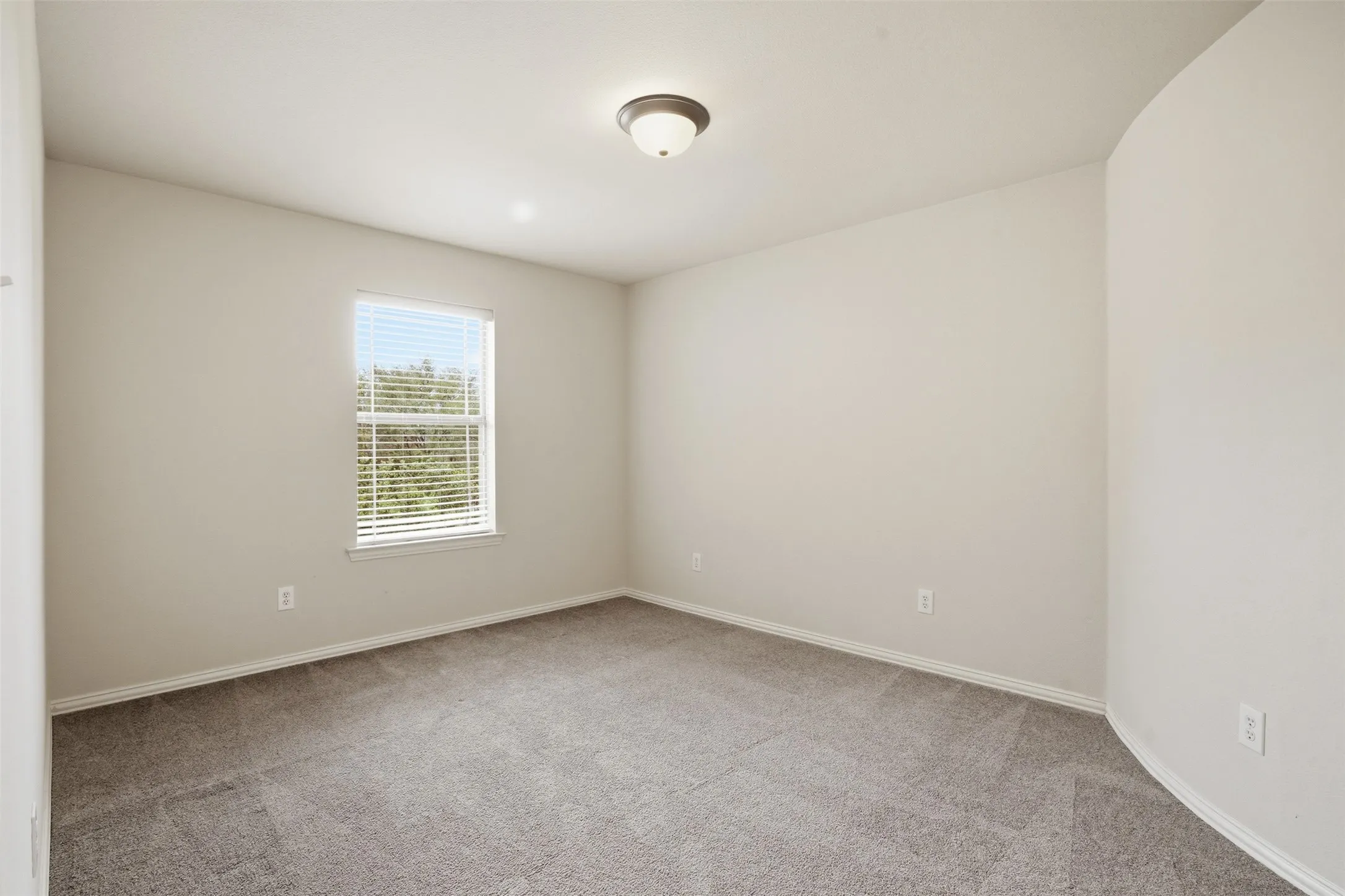 Single Family Residence For Rent in Collin County , 2013 Chessington Lane, Mc Kinney, Texas 75072, 5 Bedrooms, 4 Bathrooms, 3 Garage spaces, 3,858 Sqft, built in 2003, Price $4,000, mls#21324422, Real Estate Agent in Mc Kinney, Homes For Rent in Collin county, Homes For Rent in Mc Kinney, Realtor in Mc Kinney Texas, Real Estate Brokerage Independent Realty Texas, Luminita Cordes Realtor