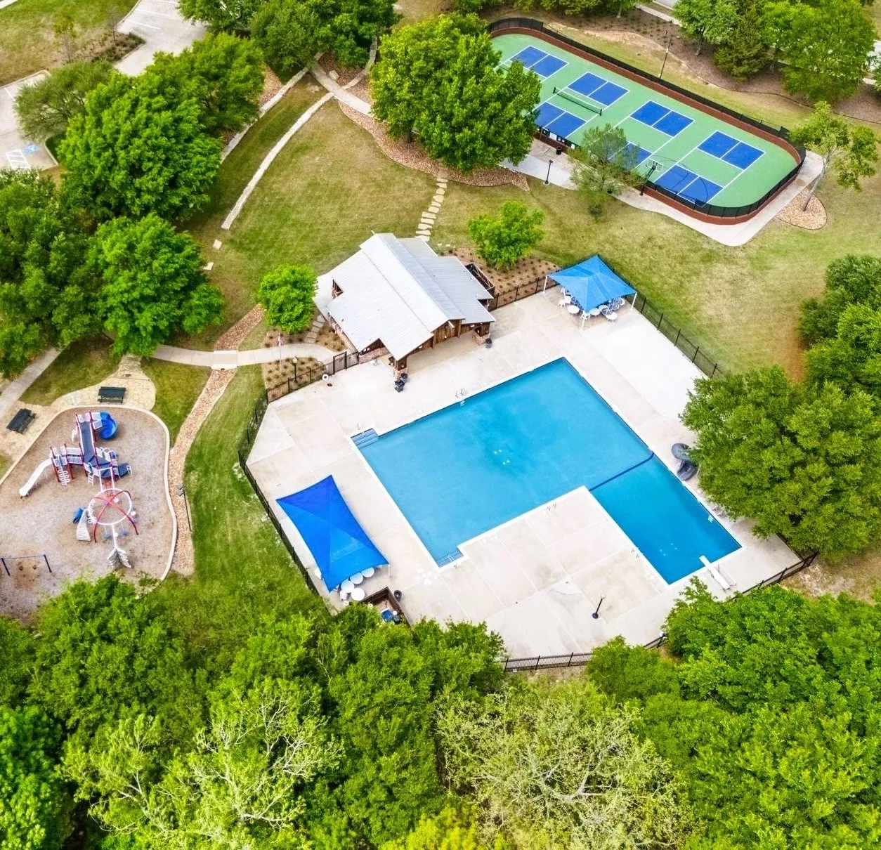 Single Family Residence For Rent in Collin County , 2013 Chessington Lane, Mc Kinney, Texas 75072, 5 Bedrooms, 4 Bathrooms, 3 Garage spaces, 3,858 Sqft, built in 2003, Price $4,000, mls#21324422, Real Estate Agent in Mc Kinney, Homes For Rent in Collin county, Homes For Rent in Mc Kinney, Realtor in Mc Kinney Texas, Real Estate Brokerage Independent Realty Texas, Luminita Cordes Realtor