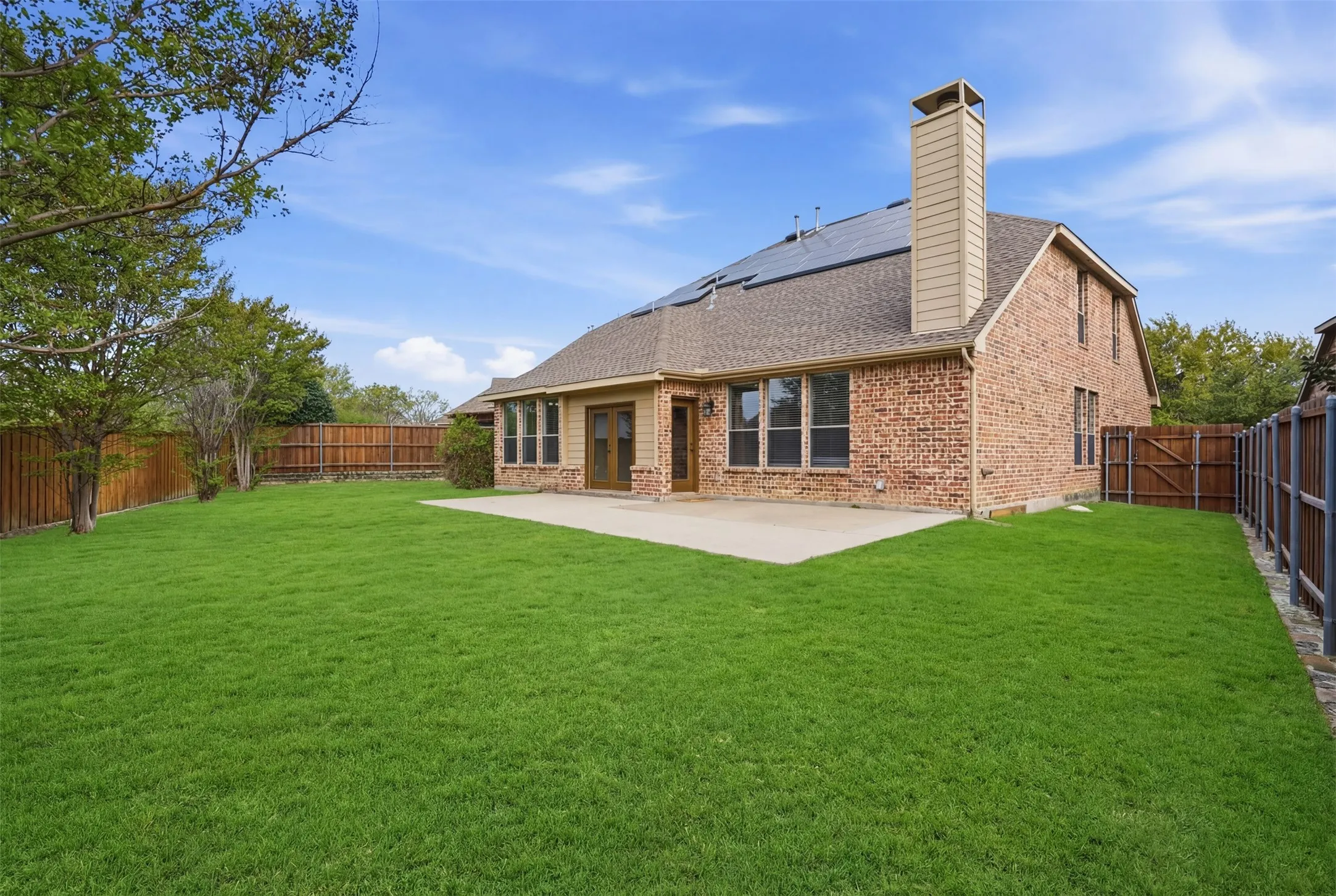 Single Family Residence For Rent in Collin County , 2013 Chessington Lane, Mc Kinney, Texas 75072, 5 Bedrooms, 4 Bathrooms, 3 Garage spaces, 3,858 Sqft, built in 2003, Price $4,000, mls#21324422, Real Estate Agent in Mc Kinney, Homes For Rent in Collin county, Homes For Rent in Mc Kinney, Realtor in Mc Kinney Texas, Real Estate Brokerage Independent Realty Texas, Luminita Cordes Realtor