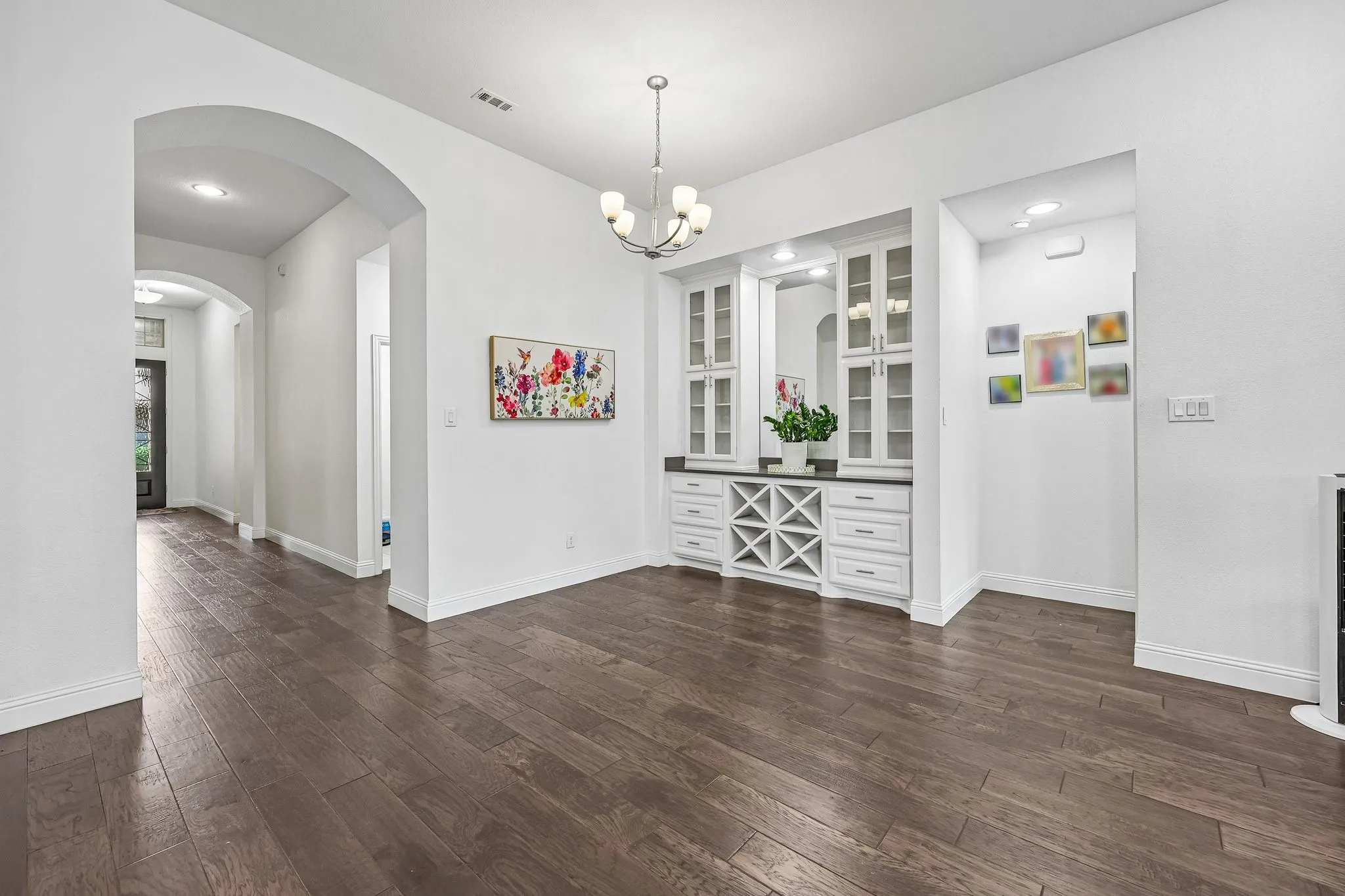 Single Family Residence For Rent in Denton County , 808 Parkland Drive, Little Elm, Texas 76227, 4 Bedroom, 3 Bathroom, 2 Garage spaces, 2,245 Sqft, built in 2017, mls#21325689, Real Estate Agent in Little Elm, Homes For Rent in Denton county, Homes For Rent in Little Elm, Realtor in Little Elm Texas, Real Estate Brokerage Independent Realty Texas, Luminita Cordes Realtor