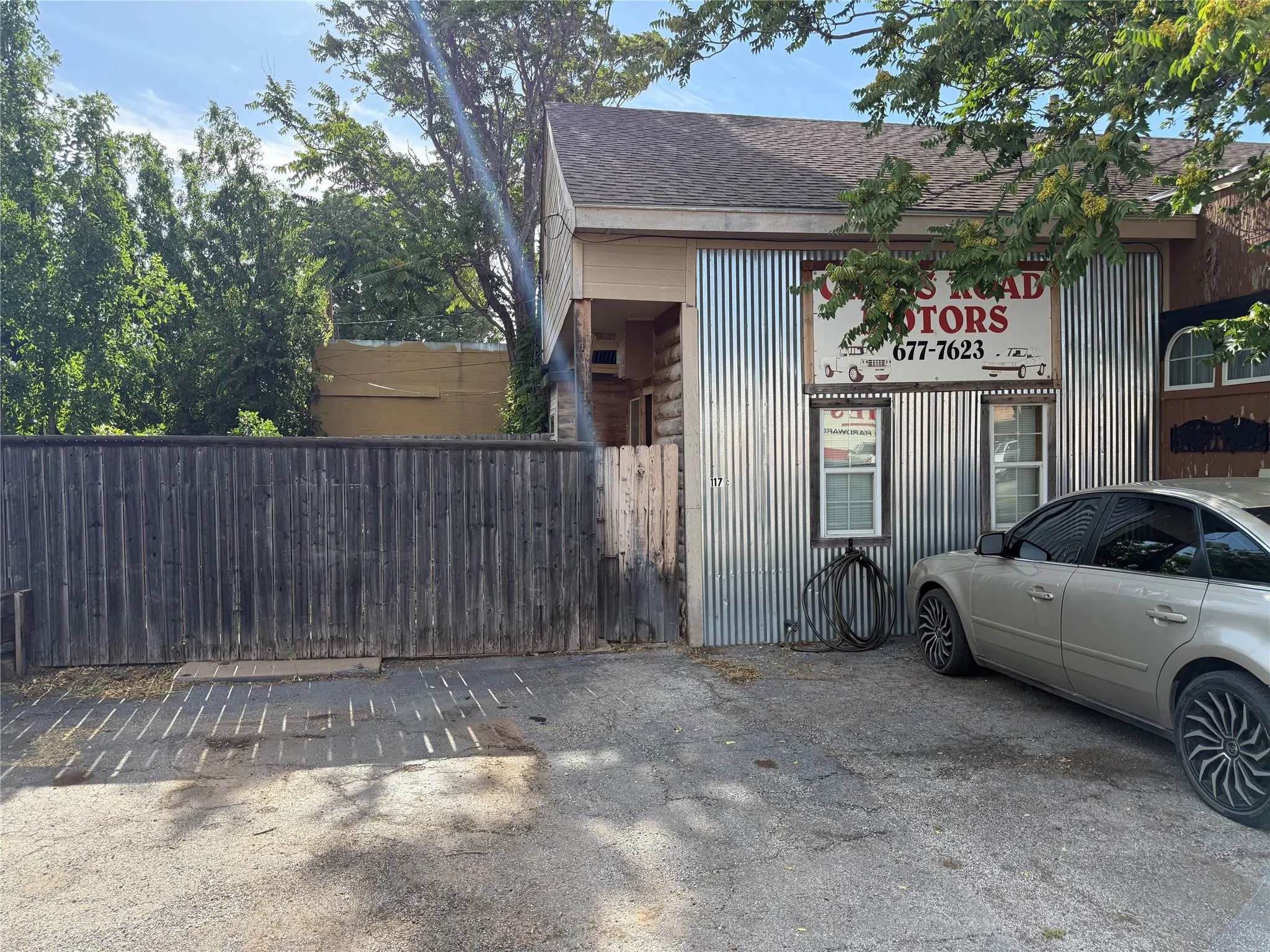 Multiple Parcels For Sale in Taylor County , 117 Victoria Street, Abilene, Texas 79603, 7 Bedroom, 5 Bathroom, 2 Garage spaces, 0 Sqft, built in 1944, mls#21325505, Real Estate Agent in Abilene, Homes For Sale in Taylor county, Homes For Sale in Abilene, Realtor in Abilene Texas, Real Estate Brokerage Independent Realty Texas, Luminita Cordes Realtor