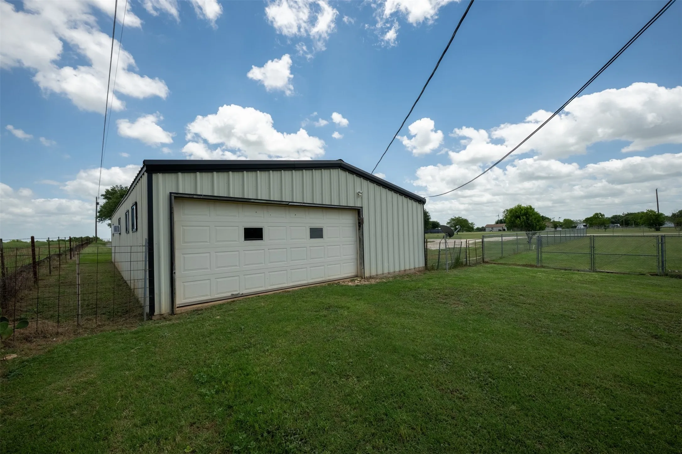 House Attached Garage