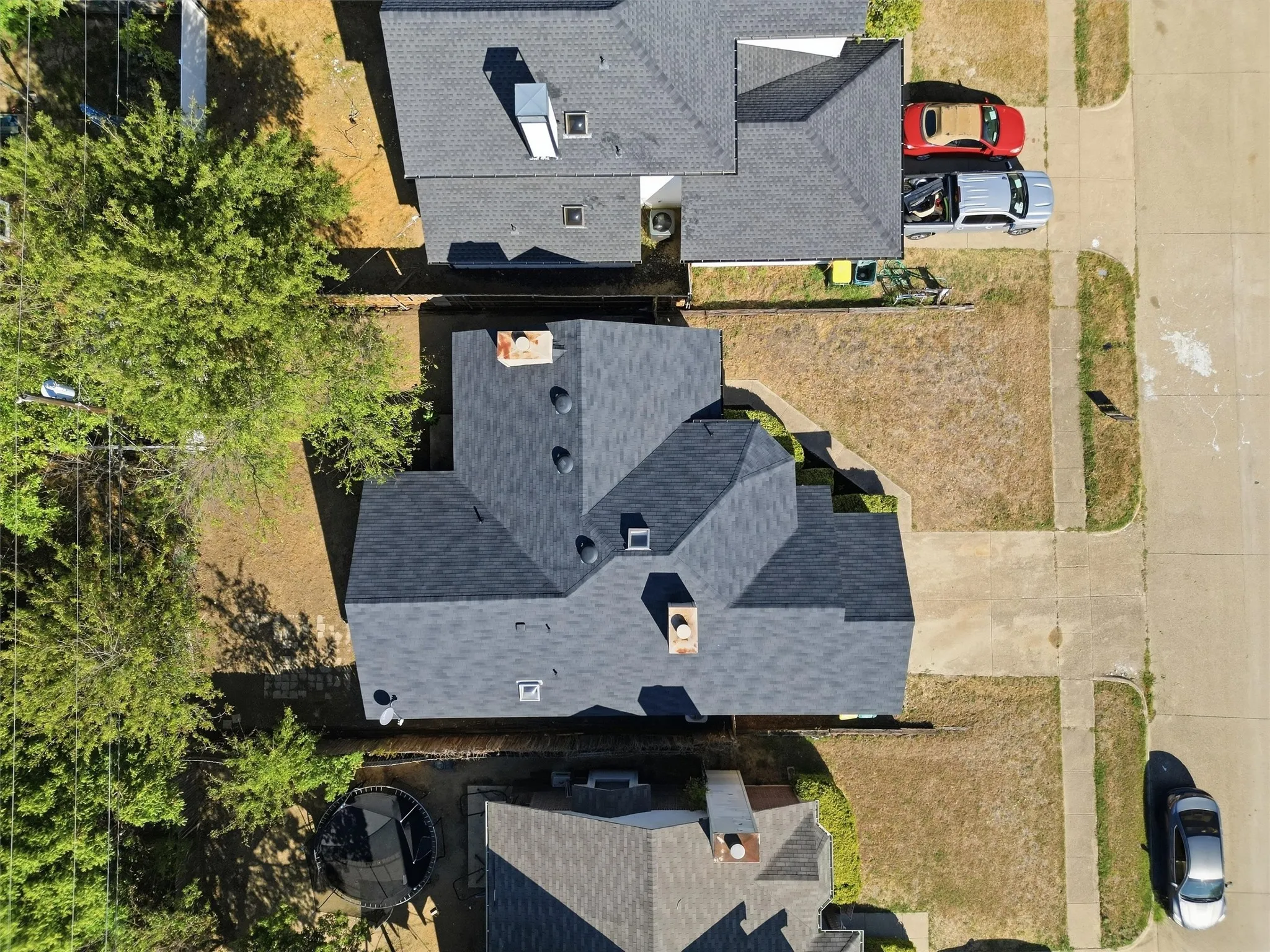 Single Family Residence For Sale in Dallas County , 912 Turner Court, Cedar Hill, Texas 75104, 3 Bedroom, 2 Bathroom, 2 Garage spaces, 1,310 Sqft, built in 1987, mls#21325706, Real Estate Agent in Cedar Hill, Homes For Sale in Dallas county, Homes For Sale in Cedar Hill, Realtor in Cedar Hill Texas, Real Estate Brokerage Independent Realty Texas, Luminita Cordes Realtor