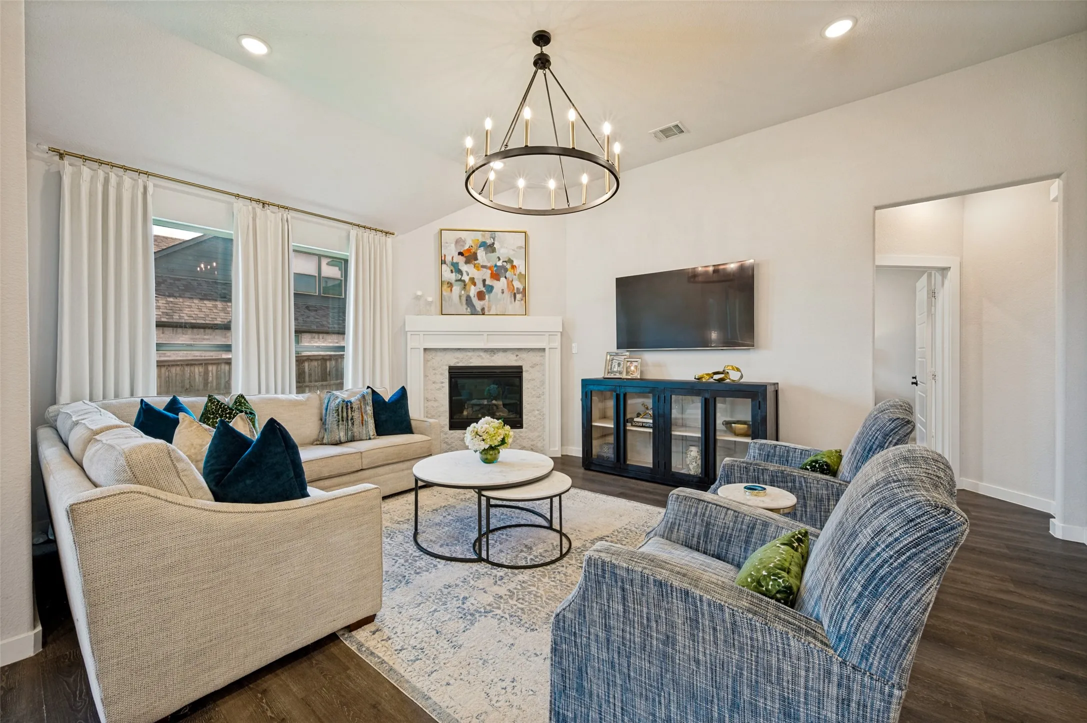 Single Family Residence For Sale in Collin County , 413 Remington Road, Celina, Texas 75009, 4 Bedroom, 3 Bathroom, 2 Garage spaces, 2,040 Sqft, built in 2022, mls#21324111, Real Estate Agent in Celina, Homes For Sale in Collin county, Homes For Sale in Celina, Realtor in Celina Texas, Real Estate Brokerage Independent Realty Texas, Luminita Cordes Realtor