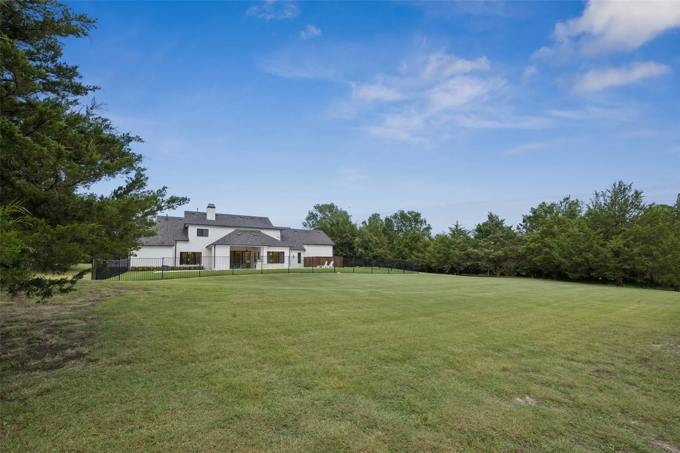 Single Family Residence For Rent in Collin County , 7025 County Road 202, Mc Kinney, Texas 75071, 5 Bedroom, 7 Bathroom, 3 Garage spaces, 5,751 Sqft, built in 2018, mls#21325718, Real Estate Agent in Mc Kinney, Homes For Rent in Collin county, Homes For Rent in Mc Kinney, Realtor in Mc Kinney Texas, Real Estate Brokerage Independent Realty Texas, Luminita Cordes Realtor