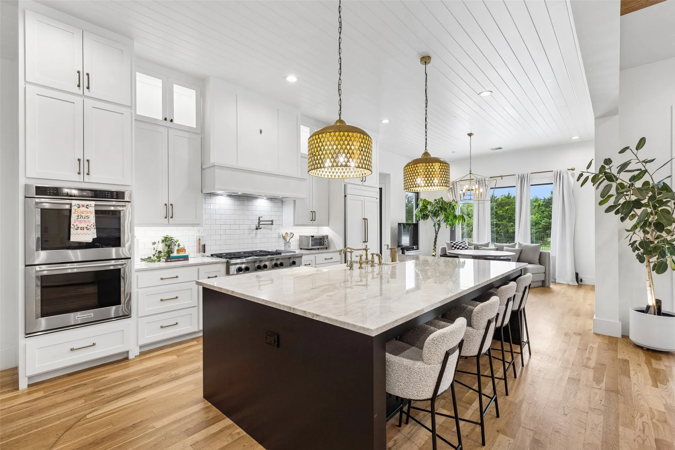Single Family Residence For Rent in Collin County , 7025 County Road 202, Mc Kinney, Texas 75071, 5 Bedroom, 7 Bathroom, 3 Garage spaces, 5,751 Sqft, built in 2018, mls#21325718, Real Estate Agent in Mc Kinney, Homes For Rent in Collin county, Homes For Rent in Mc Kinney, Realtor in Mc Kinney Texas, Real Estate Brokerage Independent Realty Texas, Luminita Cordes Realtor