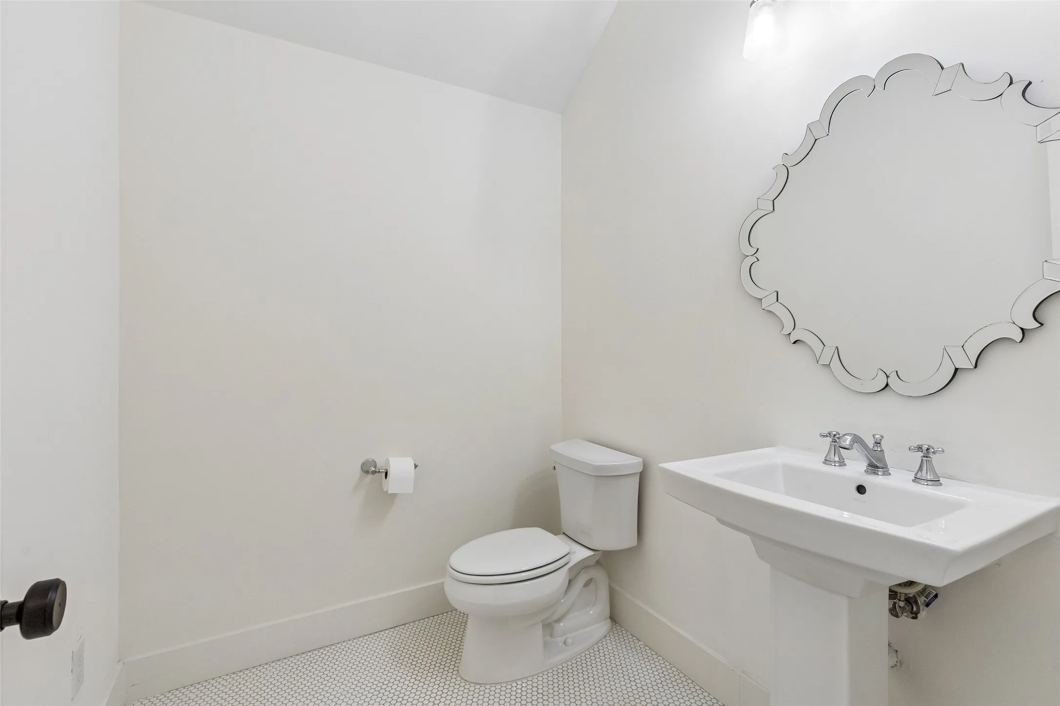 Single Family Residence For Rent in Collin County , 7025 County Road 202, Mc Kinney, Texas 75071, 5 Bedroom, 7 Bathroom, 3 Garage spaces, 5,751 Sqft, built in 2018, mls#21325718, Real Estate Agent in Mc Kinney, Homes For Rent in Collin county, Homes For Rent in Mc Kinney, Realtor in Mc Kinney Texas, Real Estate Brokerage Independent Realty Texas, Luminita Cordes Realtor