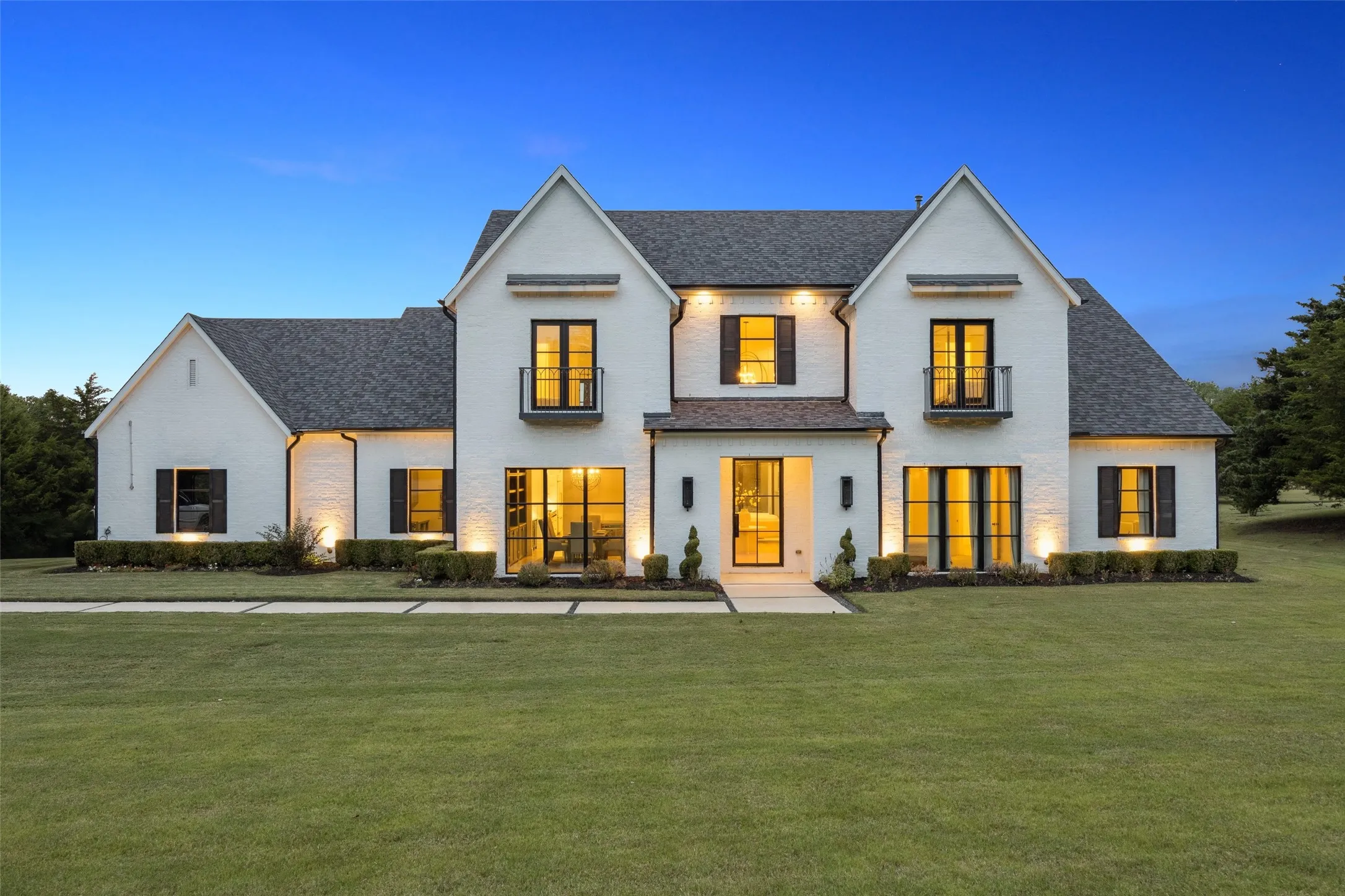 Single Family Residence For Rent in Collin County , 7025 County Road 202, Mc Kinney, Texas 75071, 5 Bedroom, 7 Bathroom, 3 Garage spaces, 5,751 Sqft, built in 2018, mls#21325718, Real Estate Agent in Mc Kinney, Homes For Rent in Collin county, Homes For Rent in Mc Kinney, Realtor in Mc Kinney Texas, Real Estate Brokerage Independent Realty Texas, Luminita Cordes Realtor