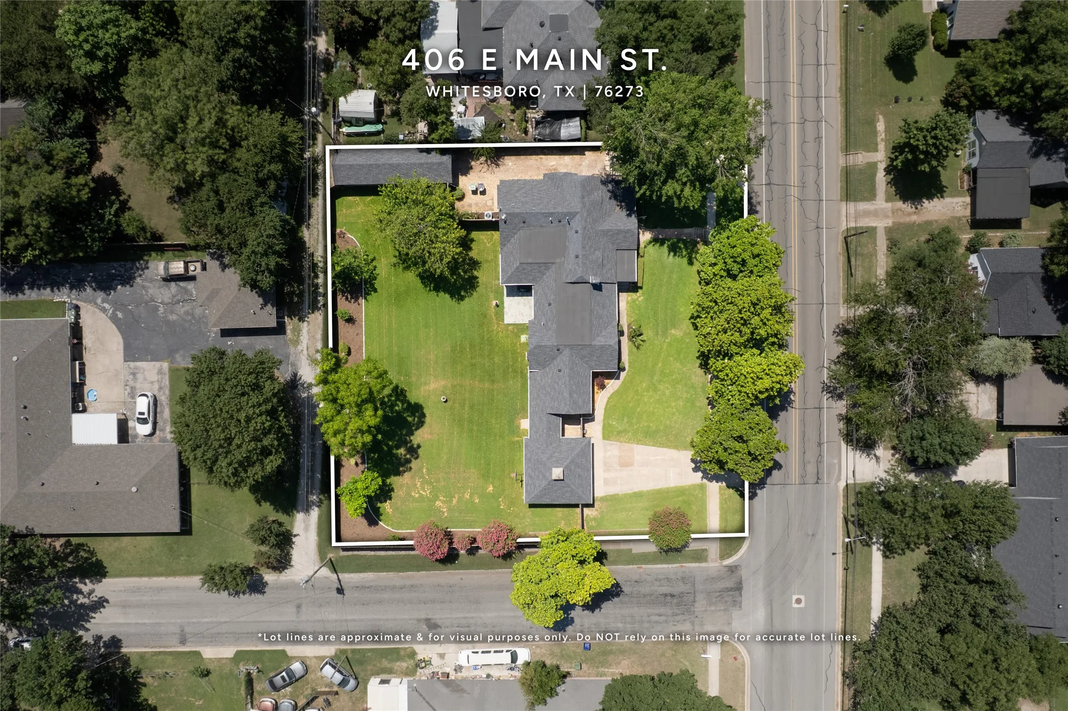 Single Family Residence For Sale in Grayson County , 406 E Main Street, Whitesboro, Texas 76273, 3 Bedroom, 3 Bathroom, 3 Garage spaces, 2,495 Sqft, built in 1950, mls#21322787, Real Estate Agent in Whitesboro, Homes For Sale in Grayson county, Homes For Sale in Whitesboro, Realtor in Whitesboro Texas, Real Estate Brokerage Independent Realty Texas, Luminita Cordes Realtor