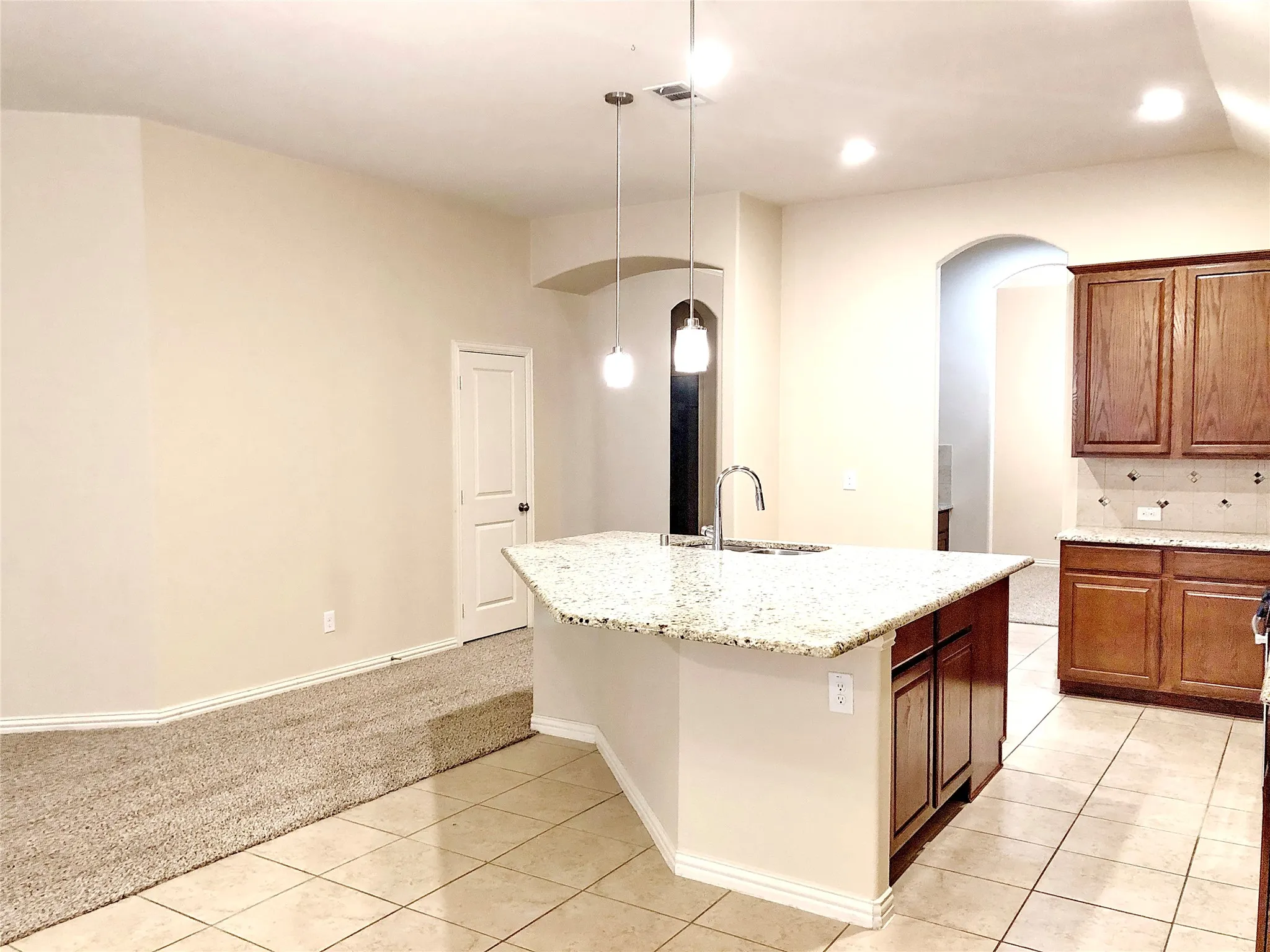 Single Family Residence For Rent in Collin County , 10848 Sedalia Drive, Mc Kinney, Texas 75072, 4 Bedroom, 3 Bathroom, 2 Garage spaces, 2,351 Sqft, built in 2013, mls#21323014, Real Estate Agent in Mc Kinney, Homes For Rent in Collin county, Homes For Rent in Mc Kinney, Realtor in Mc Kinney Texas, Real Estate Brokerage Independent Realty Texas, Luminita Cordes Realtor