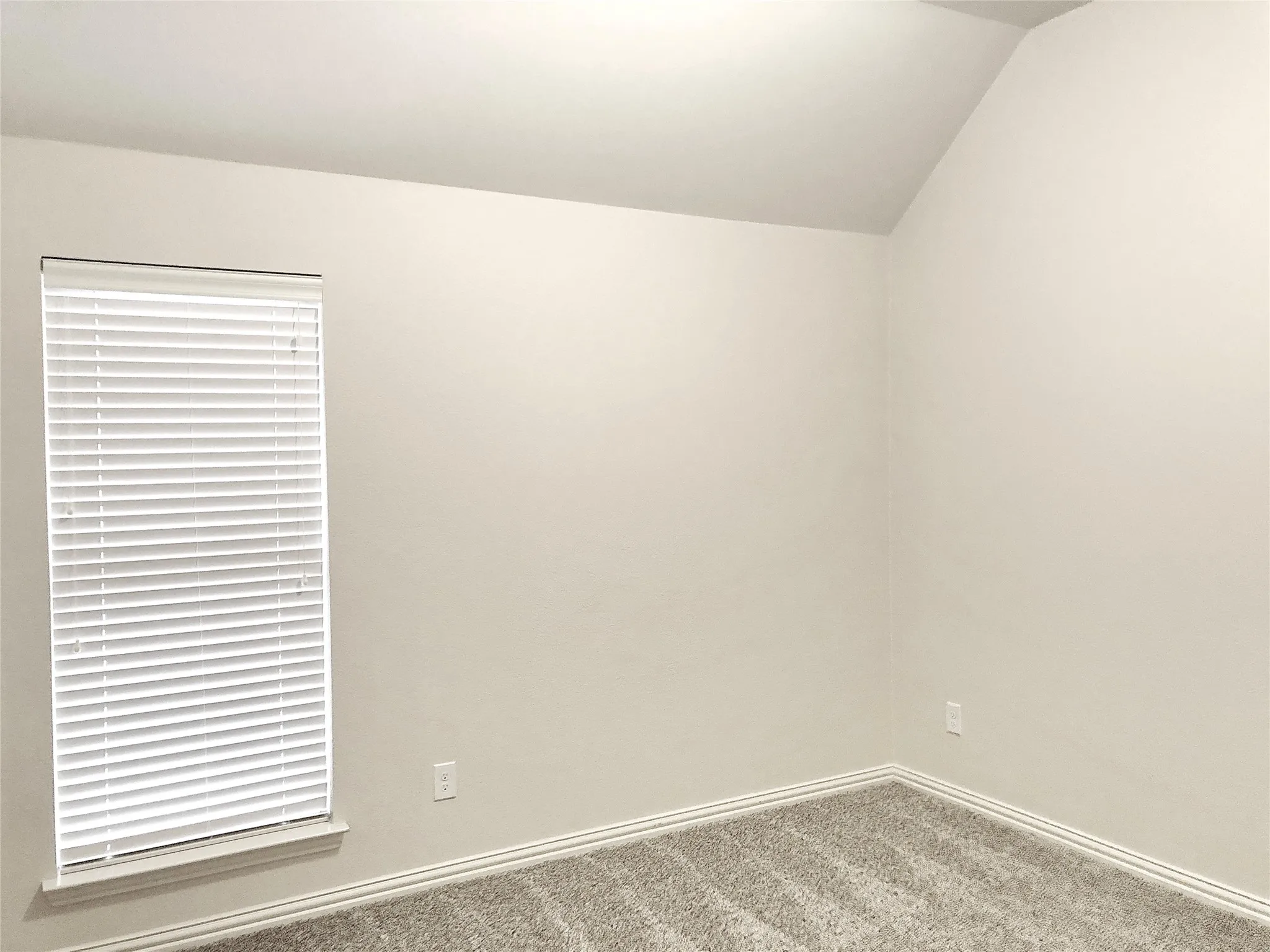 Single Family Residence For Rent in Collin County , 10848 Sedalia Drive, Mc Kinney, Texas 75072, 4 Bedroom, 3 Bathroom, 2 Garage spaces, 2,351 Sqft, built in 2013, mls#21323014, Real Estate Agent in Mc Kinney, Homes For Rent in Collin county, Homes For Rent in Mc Kinney, Realtor in Mc Kinney Texas, Real Estate Brokerage Independent Realty Texas, Luminita Cordes Realtor