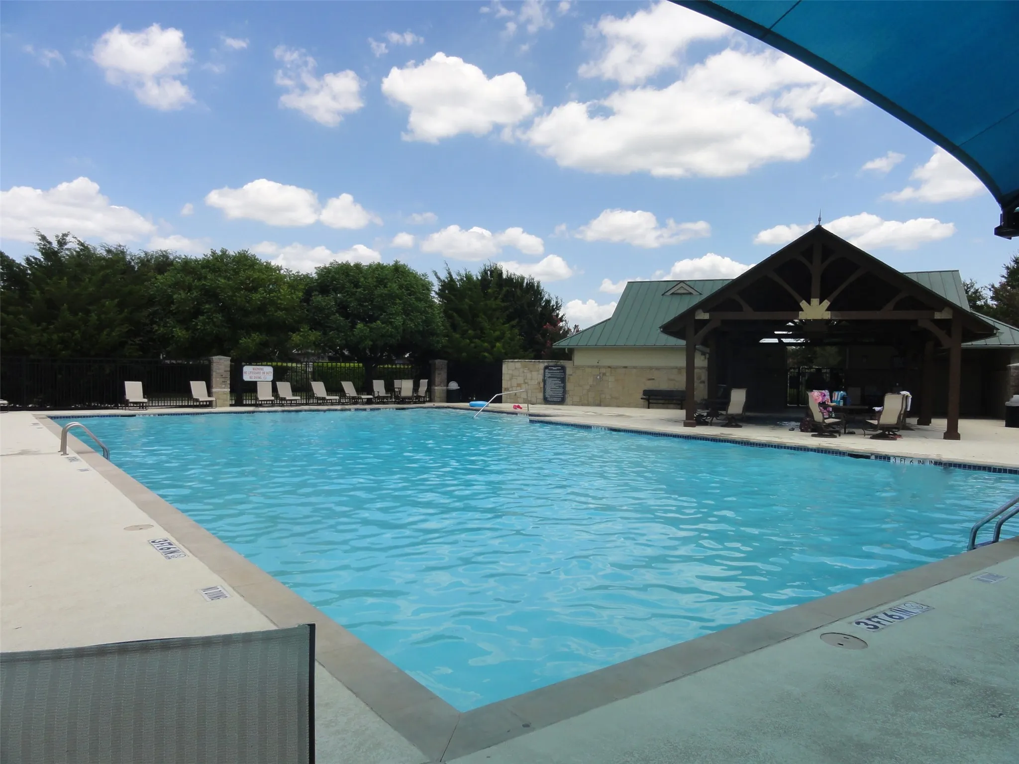 Single Family Residence For Rent in Collin County , 10848 Sedalia Drive, Mc Kinney, Texas 75072, 4 Bedroom, 3 Bathroom, 2 Garage spaces, 2,351 Sqft, built in 2013, mls#21323014, Real Estate Agent in Mc Kinney, Homes For Rent in Collin county, Homes For Rent in Mc Kinney, Realtor in Mc Kinney Texas, Real Estate Brokerage Independent Realty Texas, Luminita Cordes Realtor