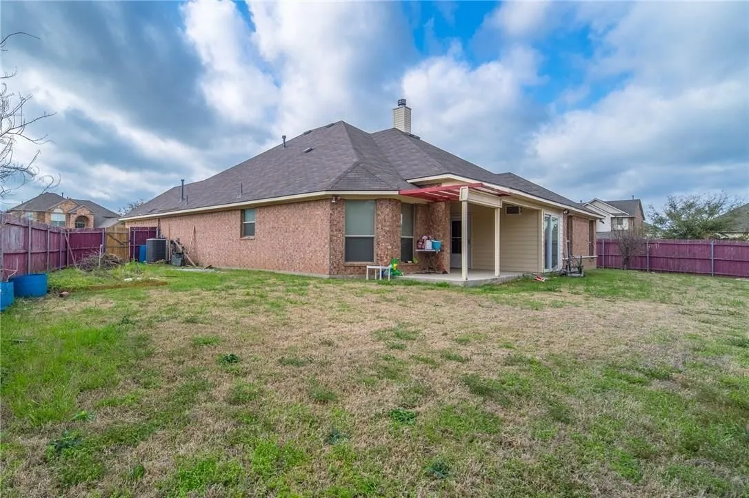 Single Family Residence For Rent in Dallas County , 3003 Belmont Court, Irving, Texas 75060, 4 Bedroom, 3 Bathroom, 2 Garage spaces, 2,204 Sqft, built in 2010, mls#21325721, Real Estate Agent in Irving, Homes For Rent in Dallas county, Homes For Rent in Irving, Realtor in Irving Texas, Real Estate Brokerage Independent Realty Texas, Luminita Cordes Realtor