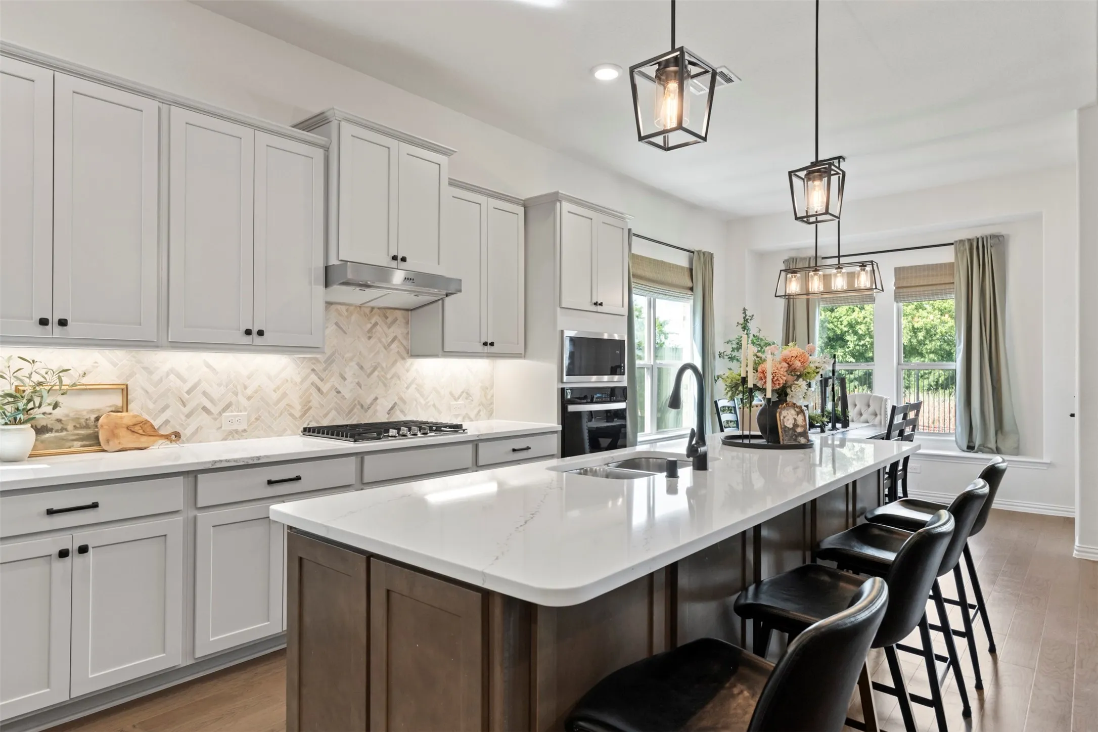 Single Family Residence For Sale in Ellis County , 3502 Prickly Pear Trail, Venus, Texas 76084, 4 Bedroom, 3 Bathroom, 2 Garage spaces, 3,030 Sqft, built in 2024, mls#21324816, Real Estate Agent in Venus, Homes For Sale in Ellis county, Homes For Sale in Venus, Realtor in Venus Texas, Real Estate Brokerage Independent Realty Texas, Luminita Cordes Realtor