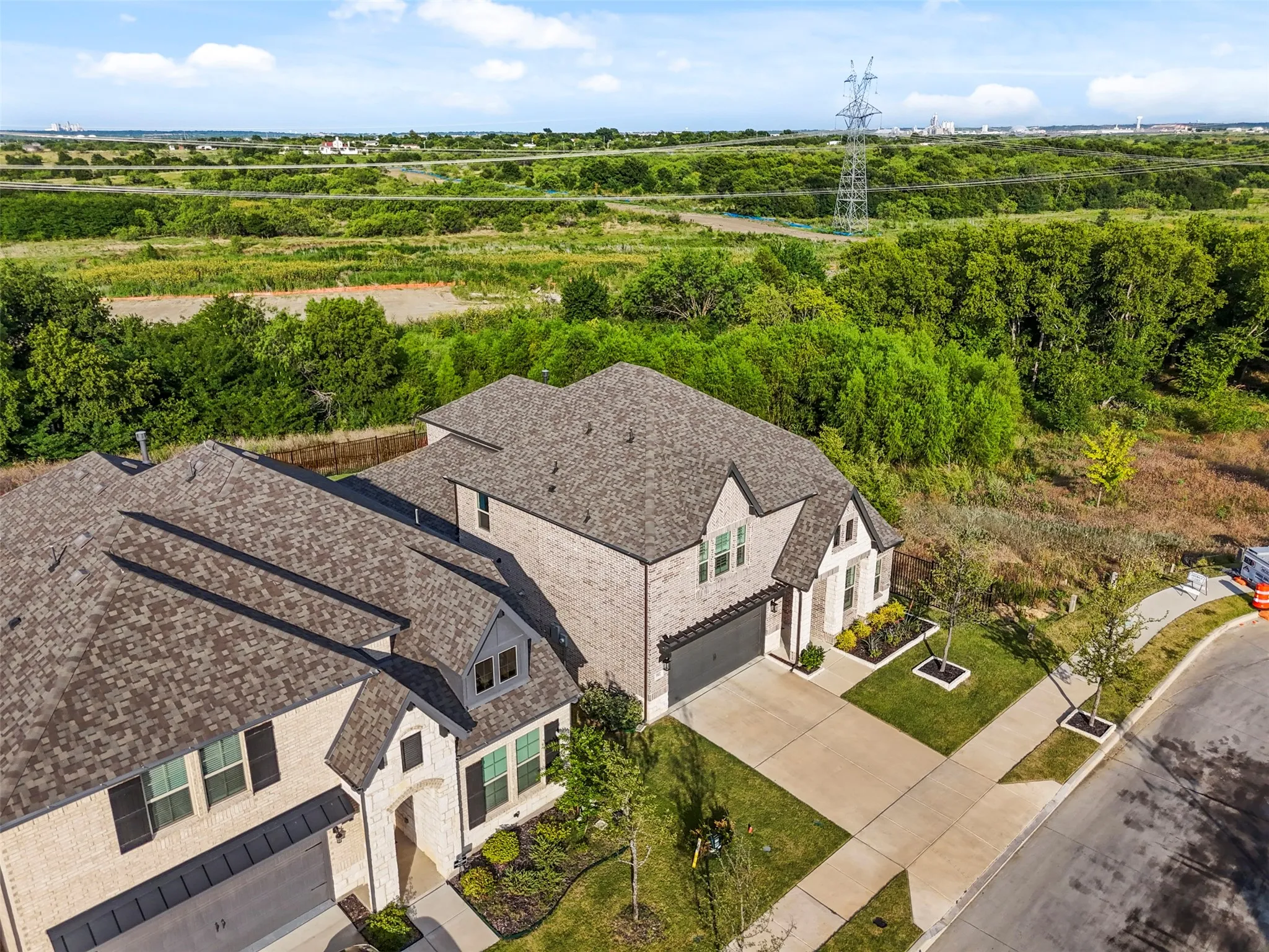 Single Family Residence For Sale in Ellis County , 3502 Prickly Pear Trail, Venus, Texas 76084, 4 Bedroom, 3 Bathroom, 2 Garage spaces, 3,030 Sqft, built in 2024, mls#21324816, Real Estate Agent in Venus, Homes For Sale in Ellis county, Homes For Sale in Venus, Realtor in Venus Texas, Real Estate Brokerage Independent Realty Texas, Luminita Cordes Realtor