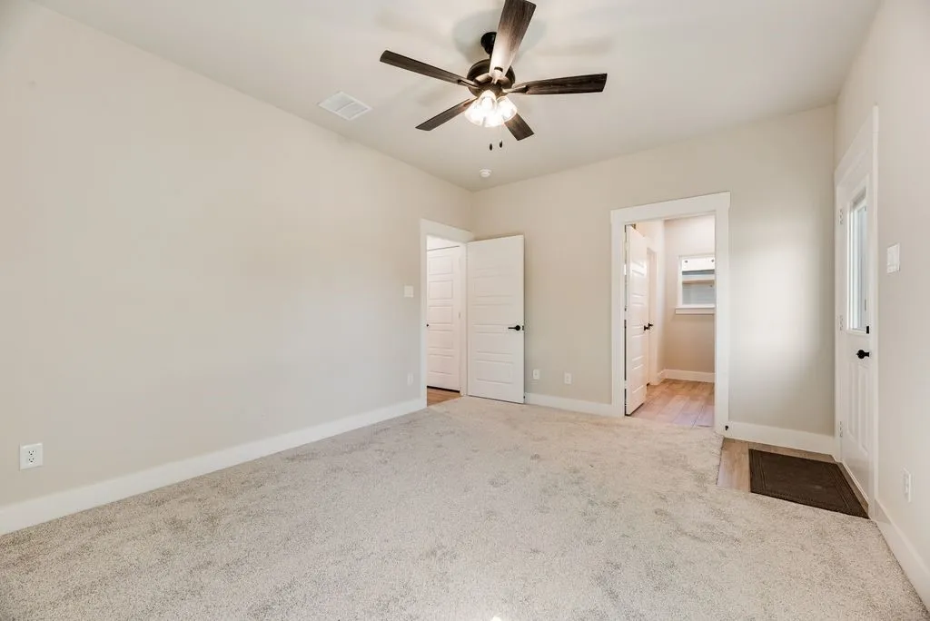 Single Family Residence For Sale in Ellis County , 602 N 7TH Street, Midlothian, Texas 76065, 3 Bedroom, 2 Bathroom, 2 Garage spaces, 1,287 Sqft, built in 2026, mls#21325759, Real Estate Agent in Midlothian, Homes For Sale in Ellis county, Homes For Sale in Midlothian, Realtor in Midlothian Texas, Real Estate Brokerage Independent Realty Texas, Luminita Cordes Realtor