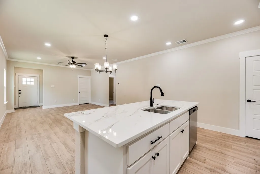 Single Family Residence For Sale in Ellis County , 602 N 7TH Street, Midlothian, Texas 76065, 3 Bedroom, 2 Bathroom, 2 Garage spaces, 1,287 Sqft, built in 2026, mls#21325759, Real Estate Agent in Midlothian, Homes For Sale in Ellis county, Homes For Sale in Midlothian, Realtor in Midlothian Texas, Real Estate Brokerage Independent Realty Texas, Luminita Cordes Realtor
