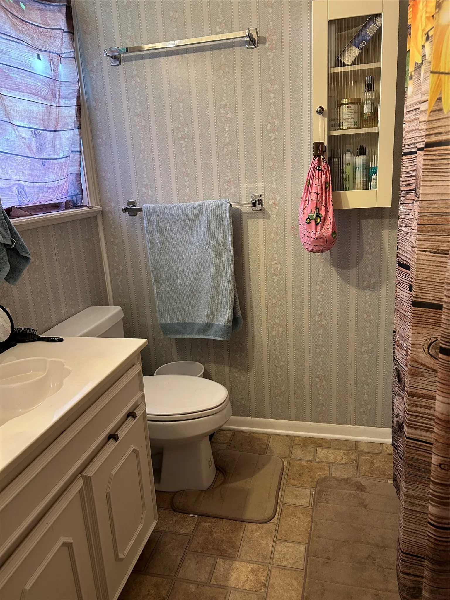 Single Family Residence For Sale in Mills County , 68 County Road 517, Goldthwaite, Texas 76844, 2 Bedroom, 2 Bathroom, 1 Garage spaces, 1,174 Sqft, built in 1970, mls#21324533, Real Estate Agent in Goldthwaite, Homes For Sale in Mills county, Homes For Sale in Goldthwaite, Realtor in Goldthwaite Texas, Real Estate Brokerage Independent Realty Texas, Luminita Cordes Realtor