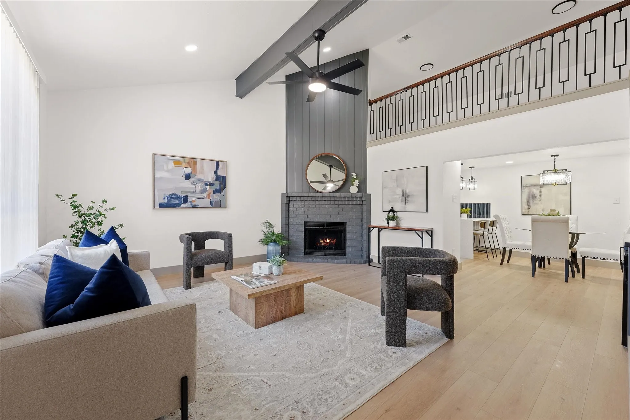 Single Family Residence For Sale in Dallas County , 204 Briarglen Drive, Cedar Hill, Texas 75104, 4 Bedroom, 3 Bathroom, 2 Garage spaces, 2,088 Sqft, built in 1994, mls#21325793, Real Estate Agent in Cedar Hill, Homes For Sale in Dallas county, Homes For Sale in Cedar Hill, Realtor in Cedar Hill Texas, Real Estate Brokerage Independent Realty Texas, Luminita Cordes Realtor
