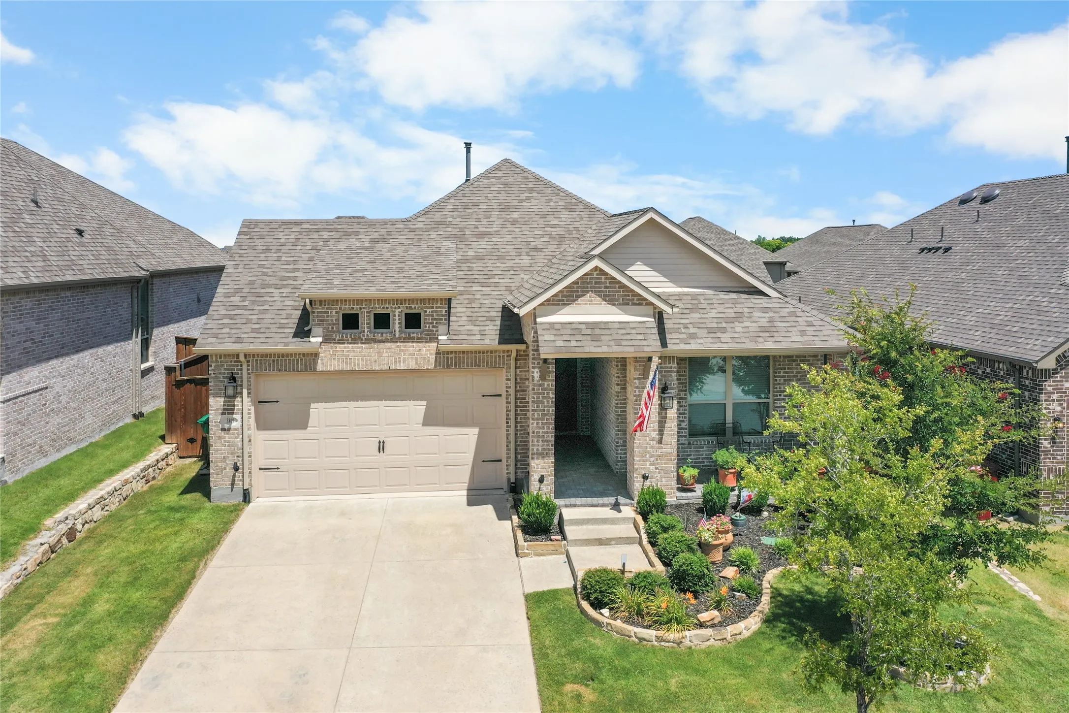 Single Family Residence For Sale in Grayson County , 3809 Cherry Hills Drive, Sherman, Texas 75090, 2 Bedroom, 2 Bathroom, 2 Garage spaces, 1,450 Sqft, built in 2023, mls#21325769, Real Estate Agent in Sherman, Homes For Sale in Grayson county, Homes For Sale in Sherman, Realtor in Sherman Texas, Real Estate Brokerage Independent Realty Texas, Luminita Cordes Realtor